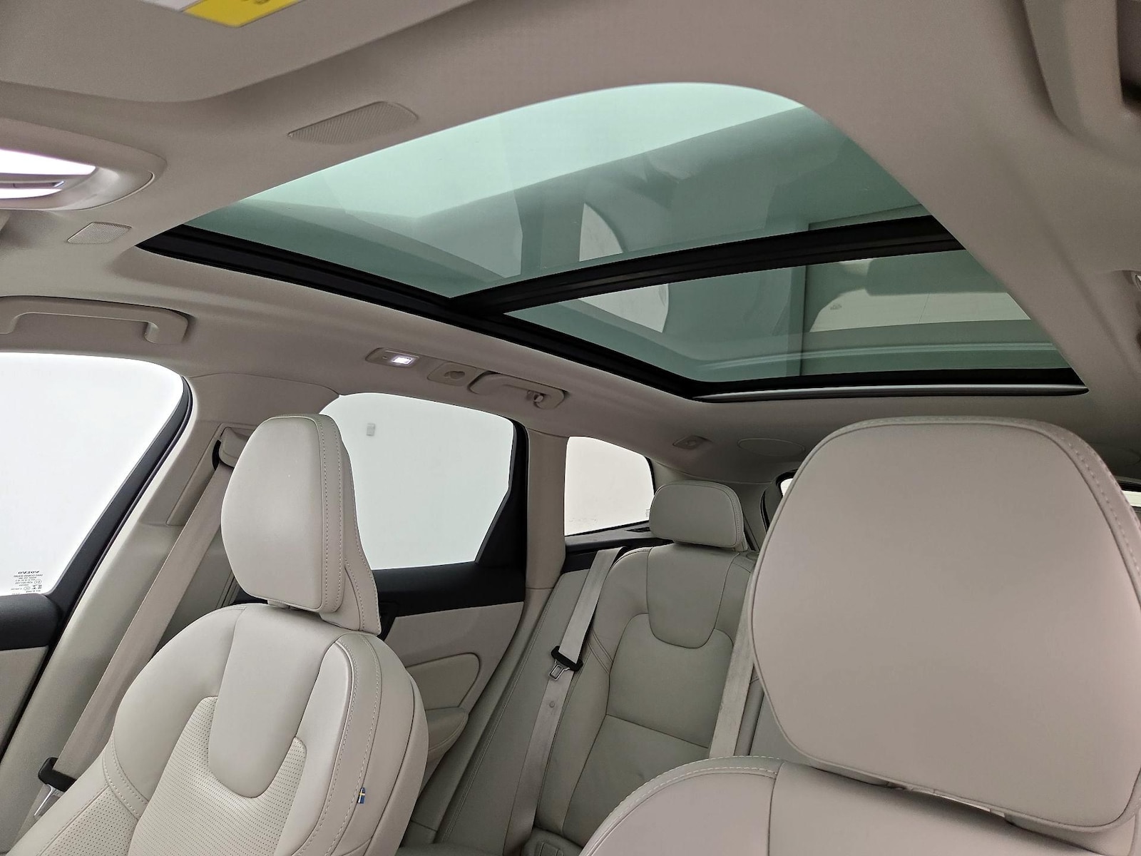 2023 Volvo XC60 Ultimate - Photo 20