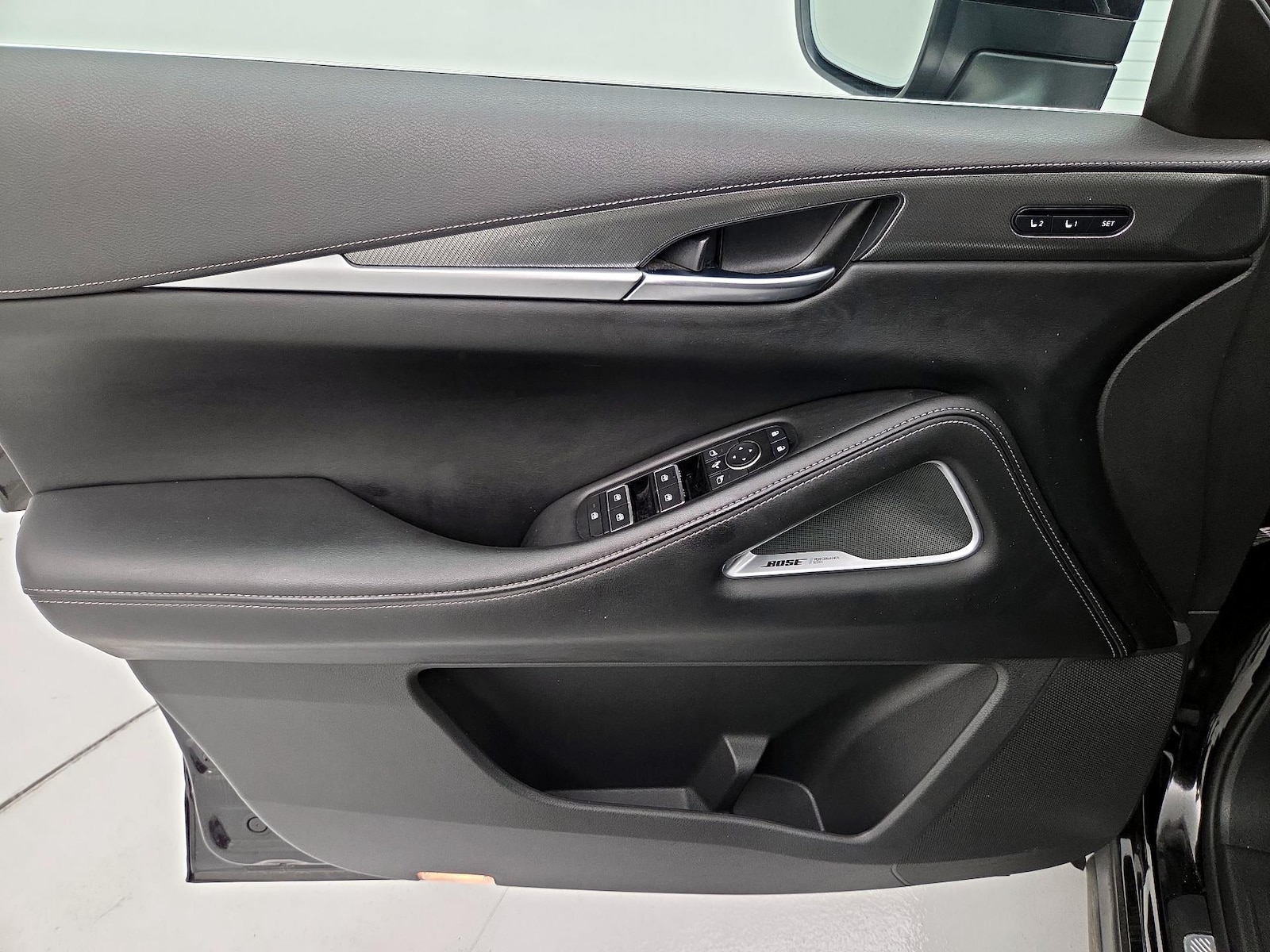 2023 INFINITI QX60 LUXE - Photo 13