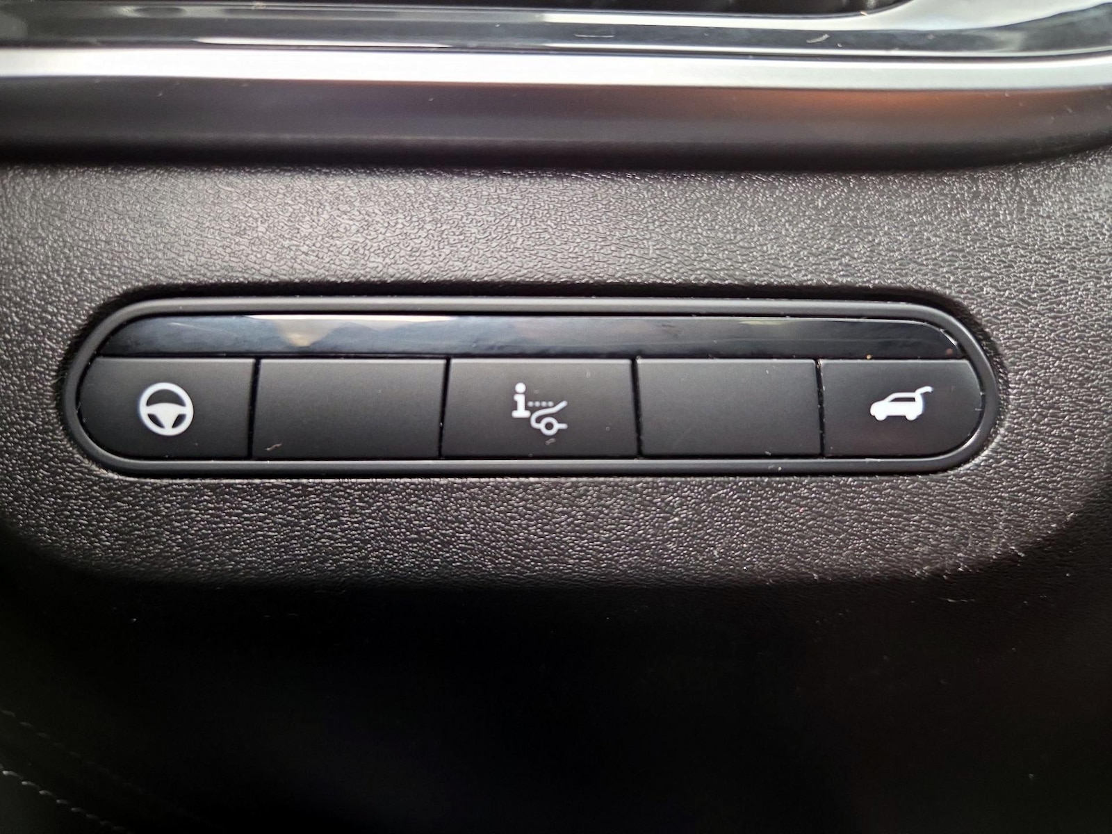 2023 INFINITI QX60 LUXE - Photo 14