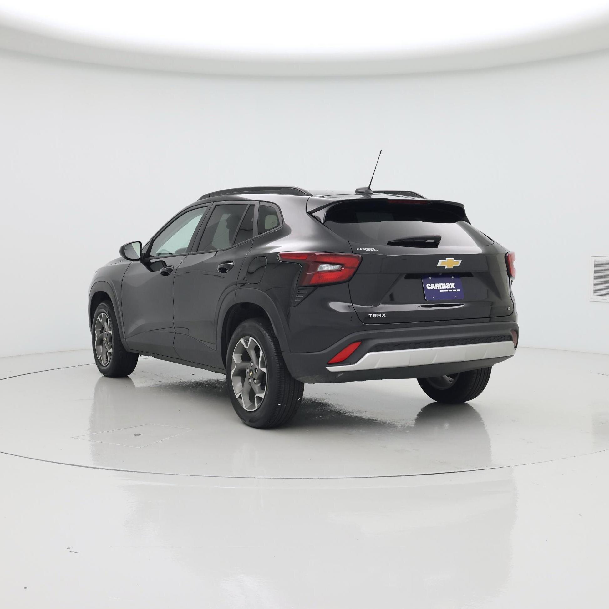 Thumbnail: 2025 Chevrolet Trax - 2
