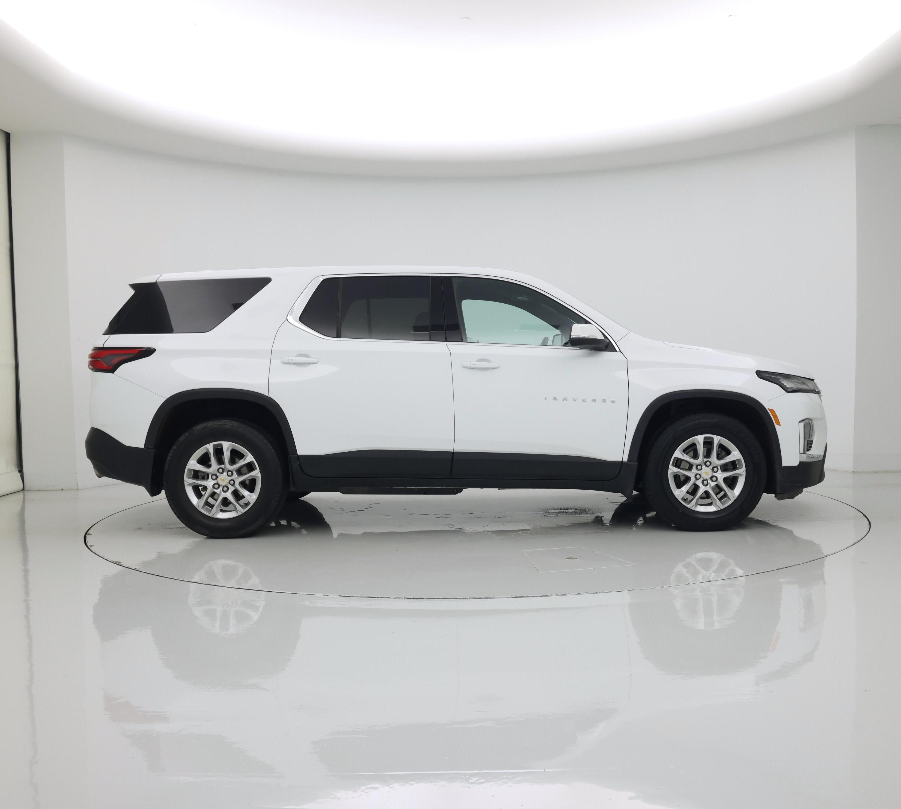Thumbnail: 2023 Chevrolet Traverse - 7