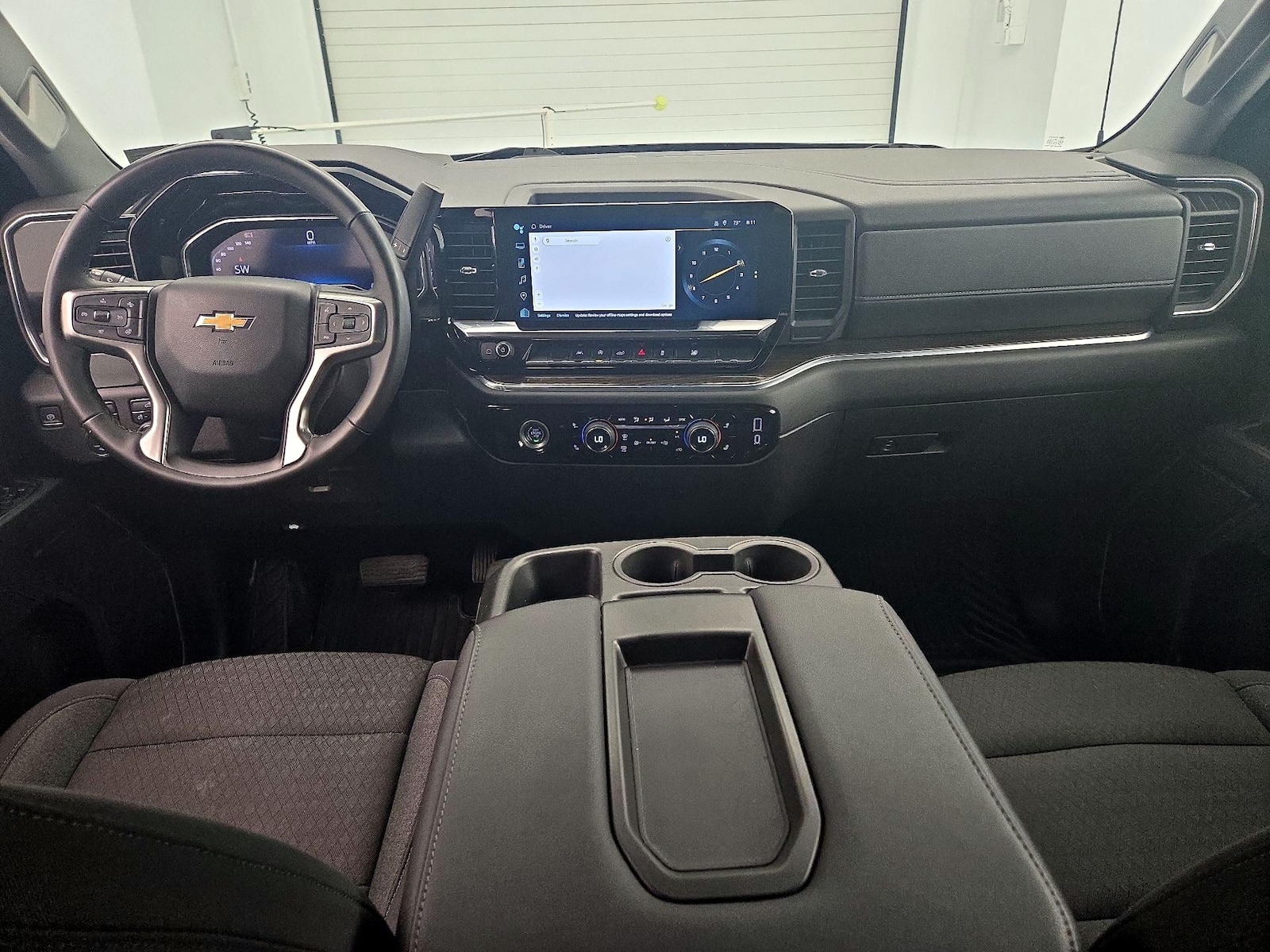 2024 Chevrolet Silverado 1500 LT - Photo 10