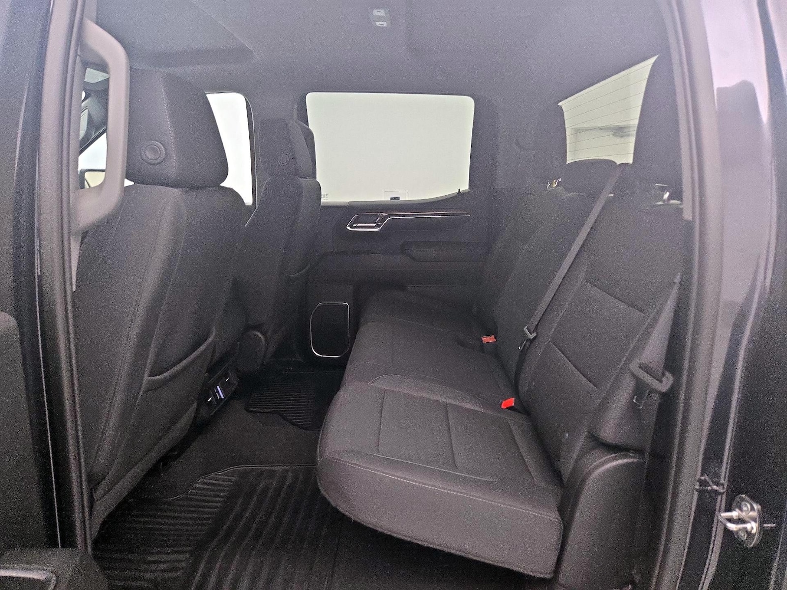 2024 Chevrolet Silverado 1500 LT - Photo 21