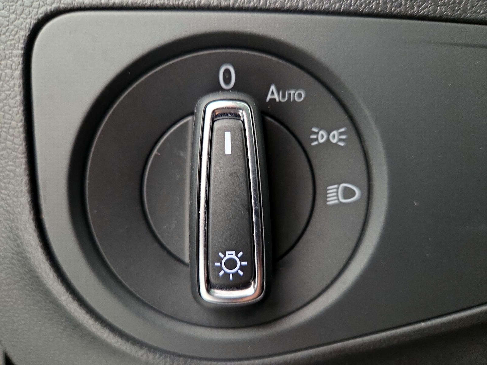 2023 Volkswagen Tiguan SE R-LINE BLACK - Photo 14