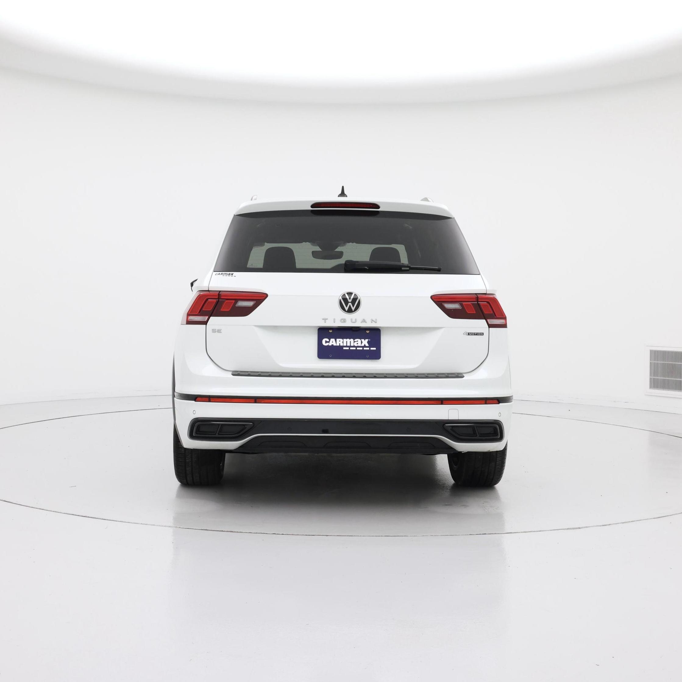 Thumbnail: 2023 Volkswagen Tiguan - 6