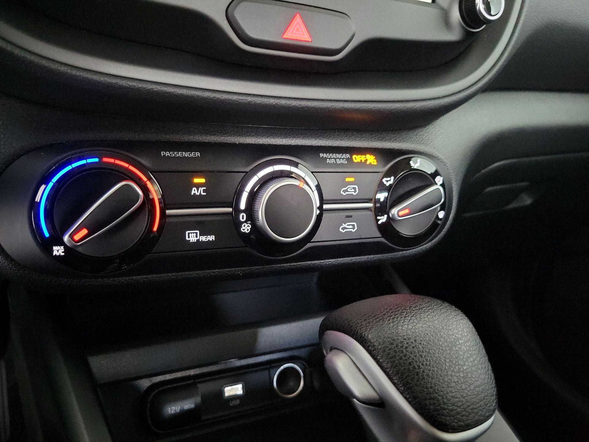 Thumbnail: 2025 Kia Soul - 16