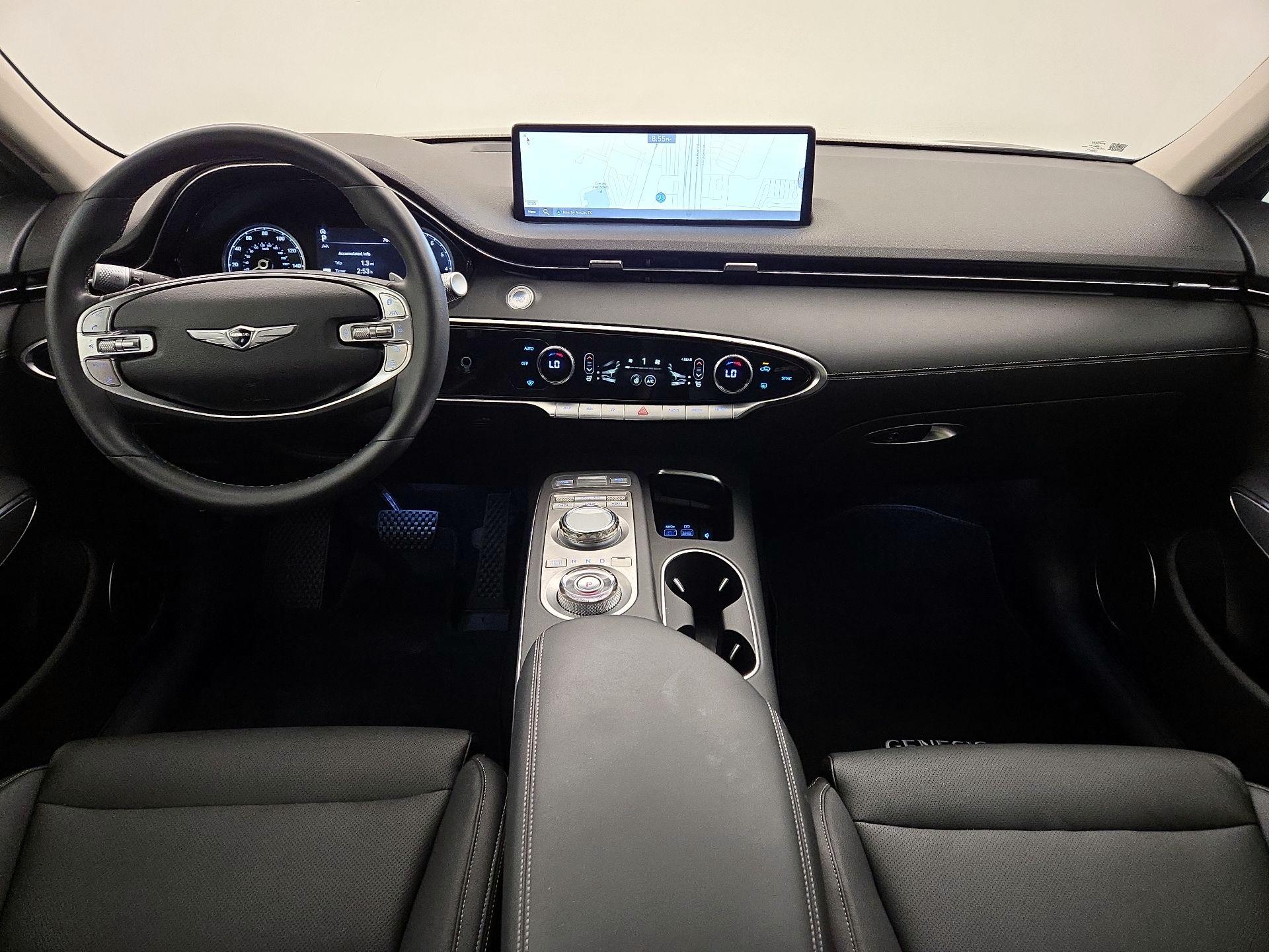 Thumbnail: 2024 Genesis GV70 - 9