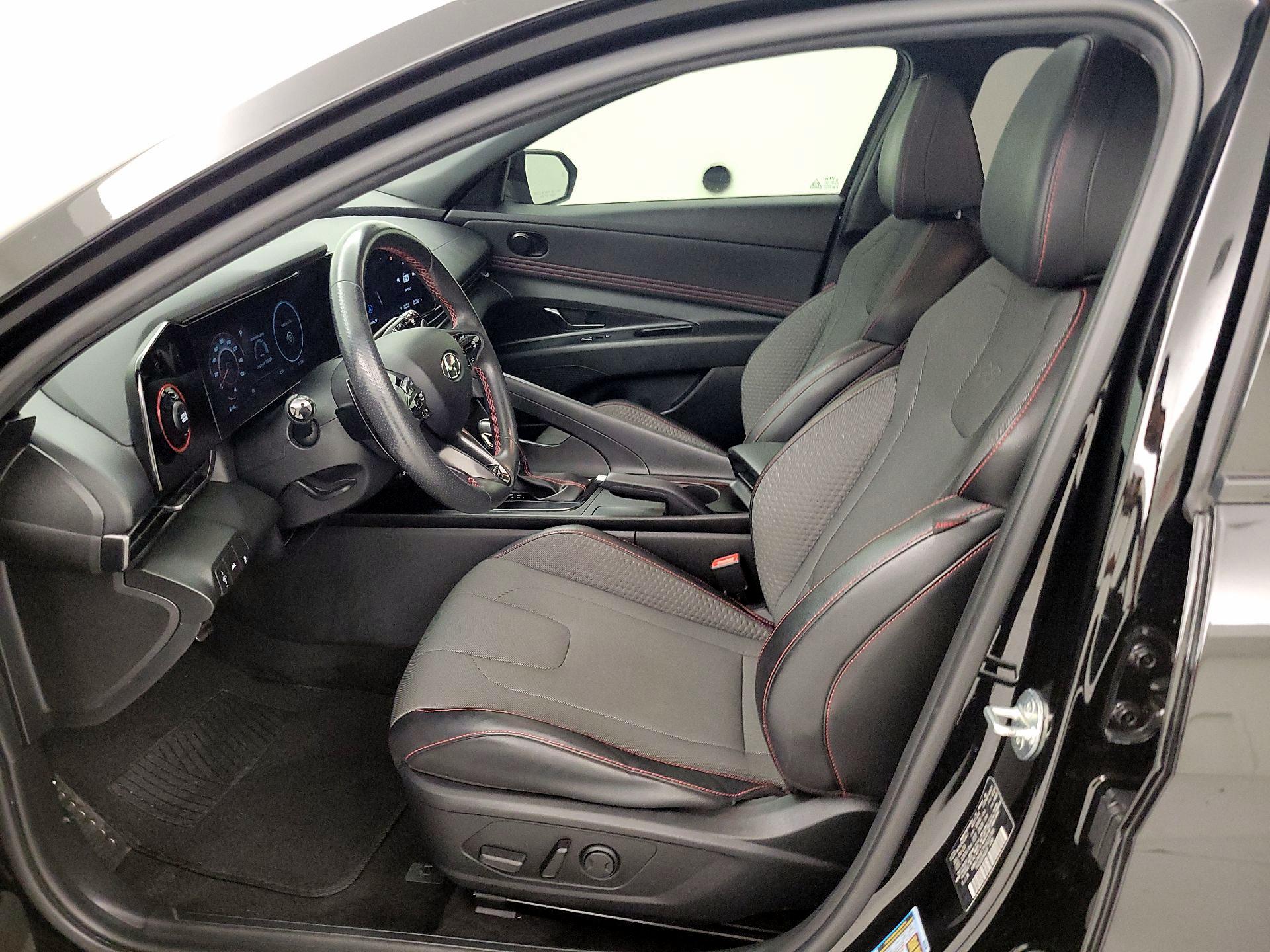 Thumbnail: 2023 Hyundai Elantra - 11