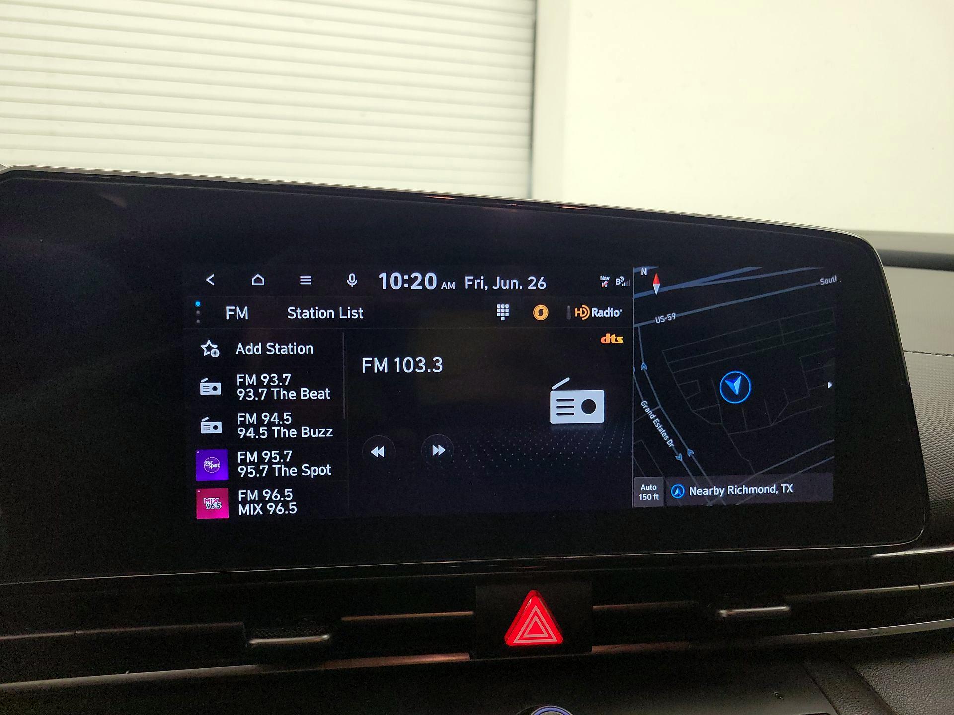 Thumbnail: 2023 Hyundai Elantra - 16