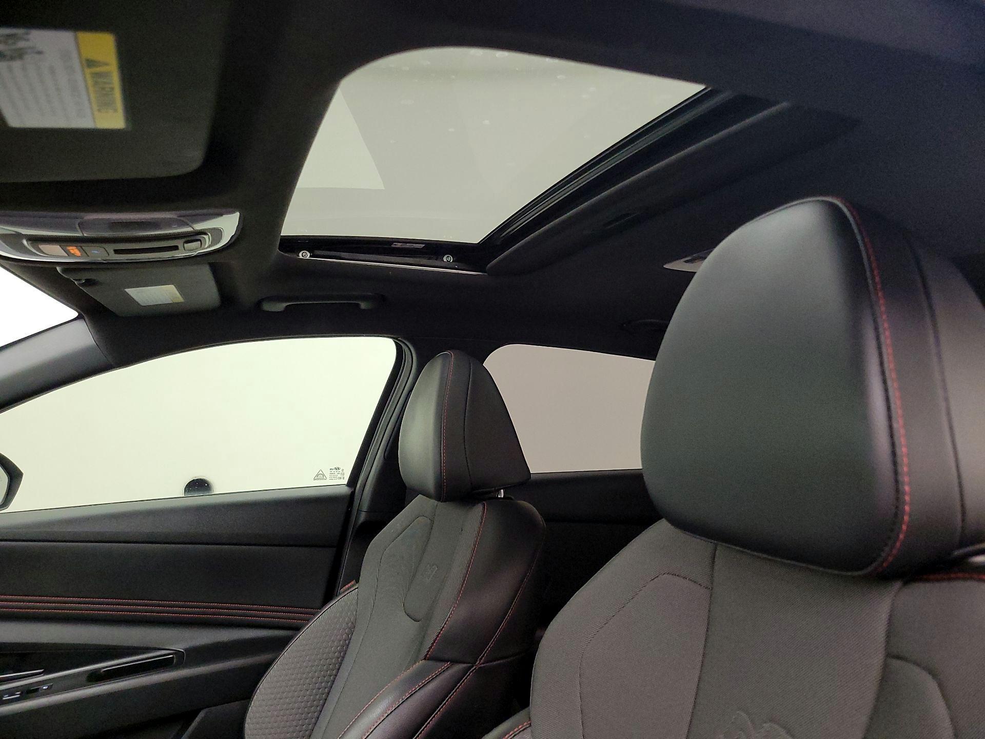 Thumbnail: 2023 Hyundai Elantra - 20