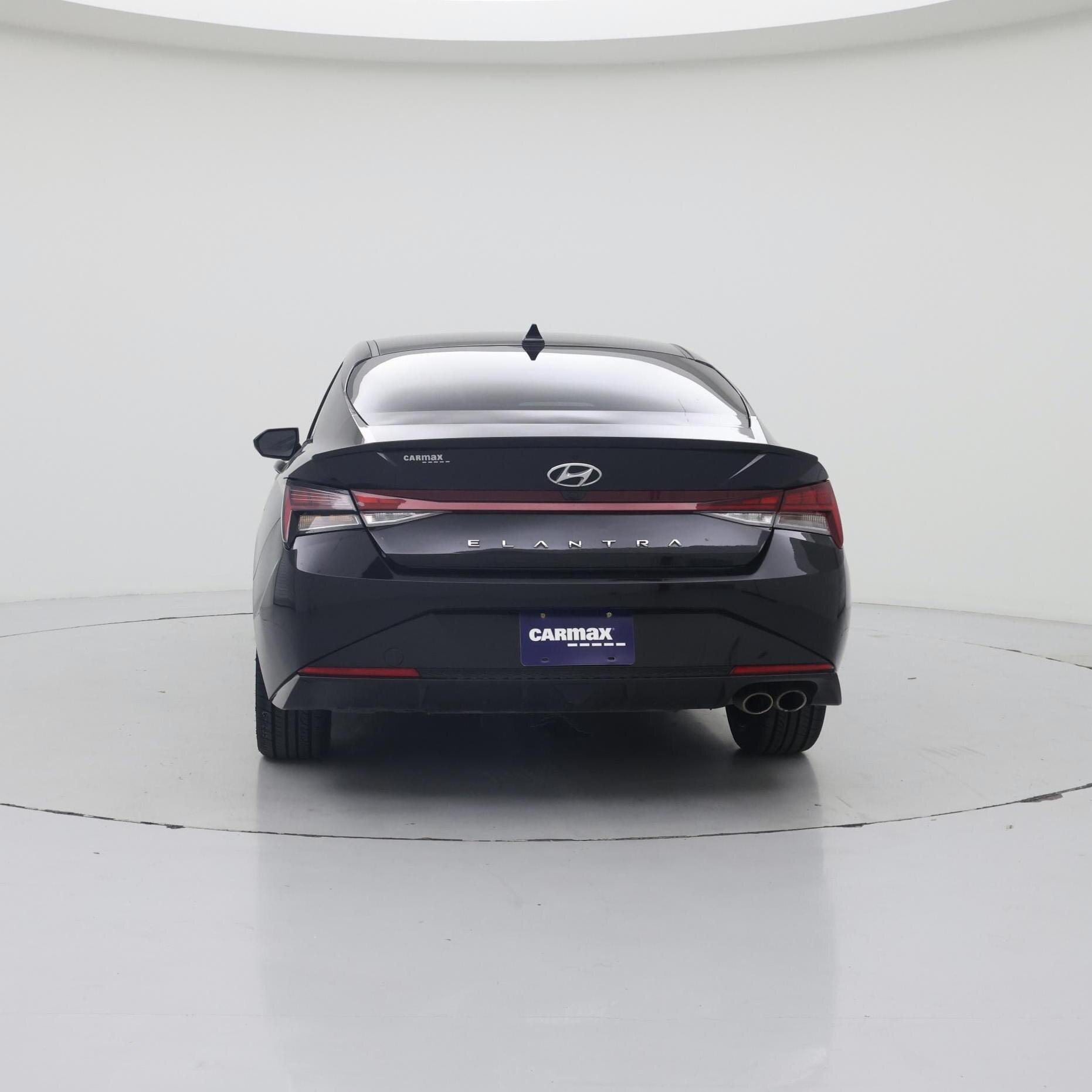 Thumbnail: 2023 Hyundai Elantra - 6