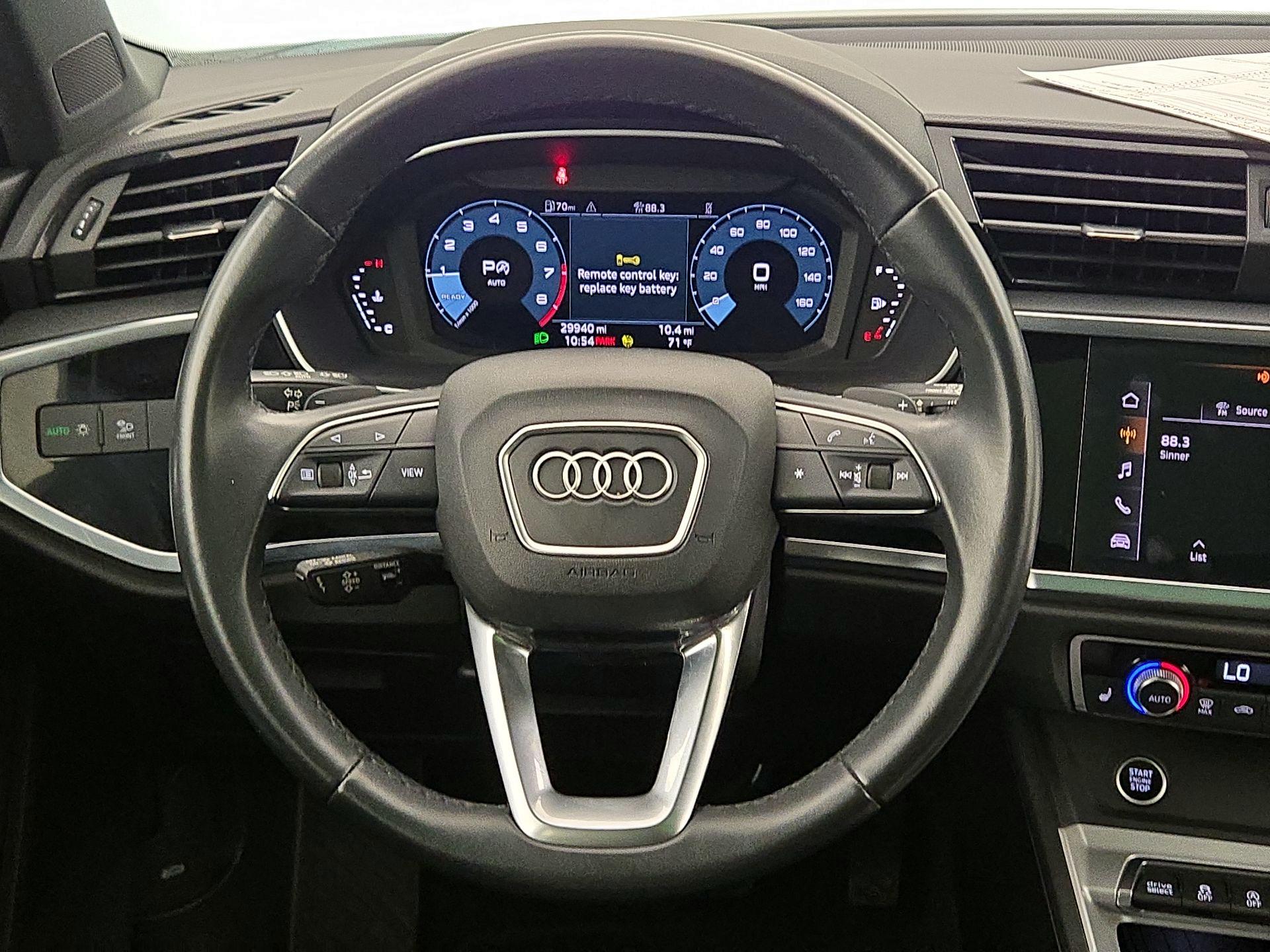 Thumbnail: 2024 Audi Q3 - 10