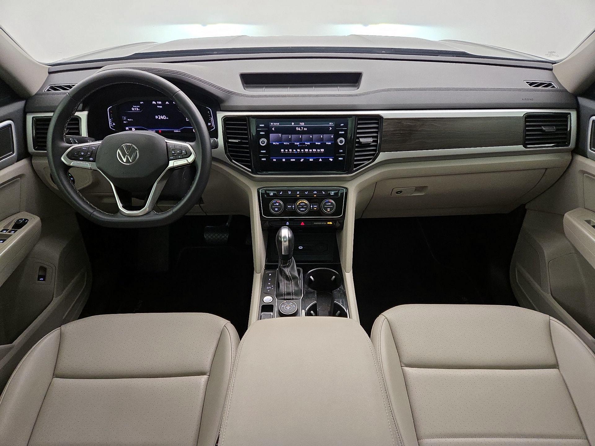 Thumbnail: 2022 Volkswagen Atlas - 9