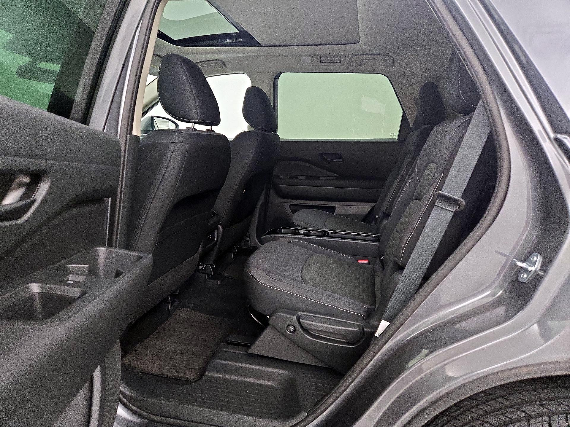 Thumbnail: 2025 Nissan Pathfinder - 20