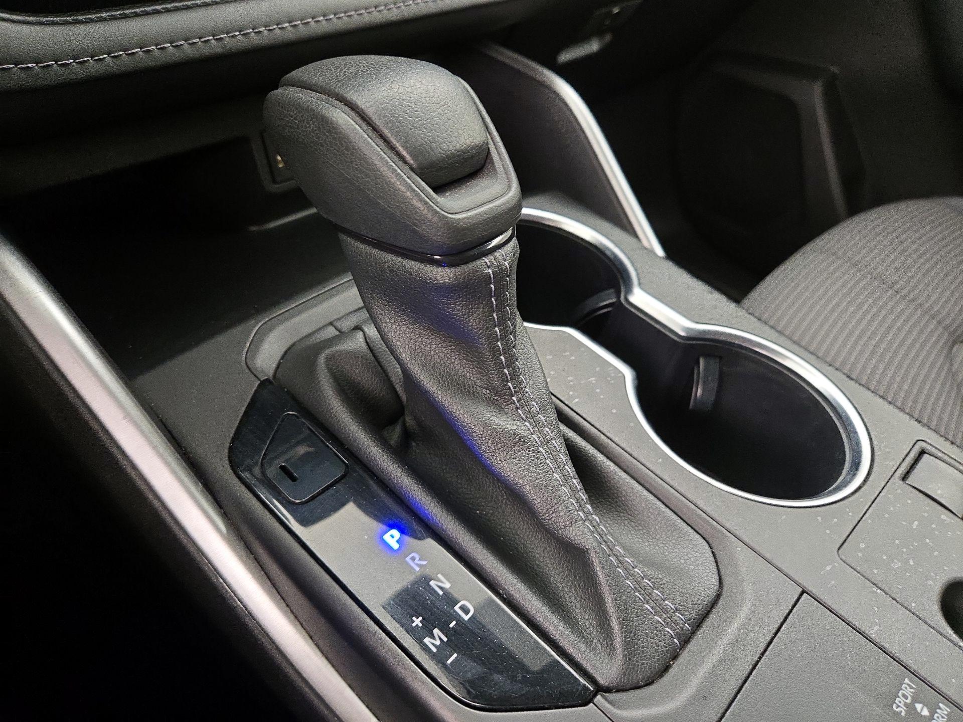 Thumbnail: 2023 Toyota Highlander - 17