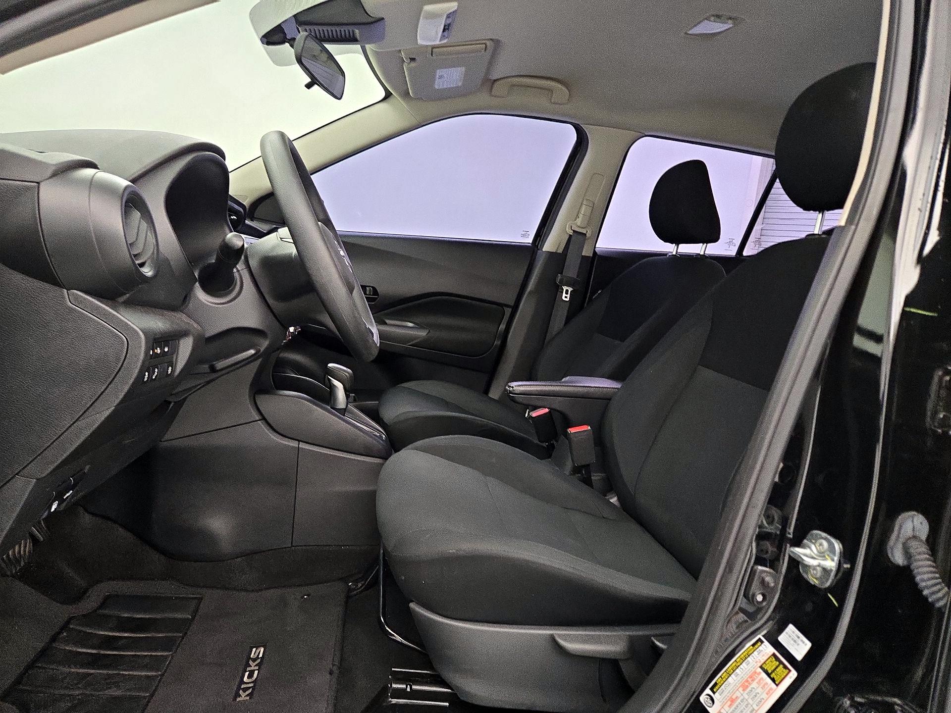 Thumbnail: 2024 Nissan Kicks - 11