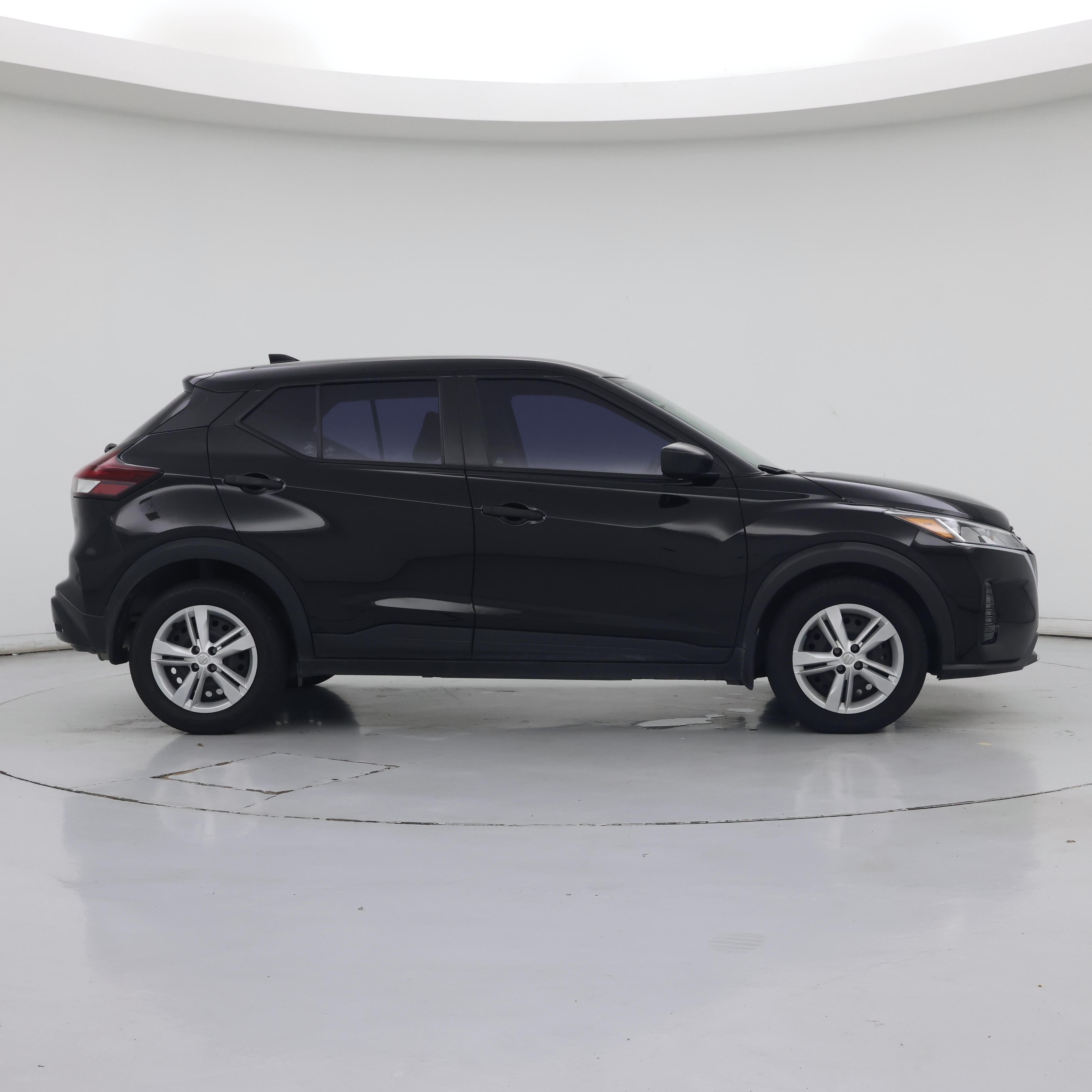 Thumbnail: 2024 Nissan Kicks - 7