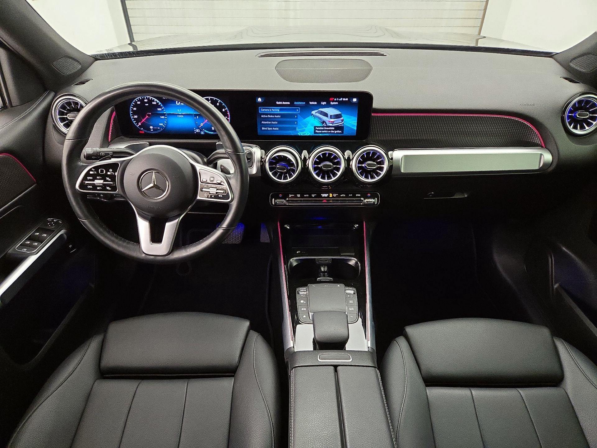 Thumbnail: 2023 Mercedes-Benz GLB - 8