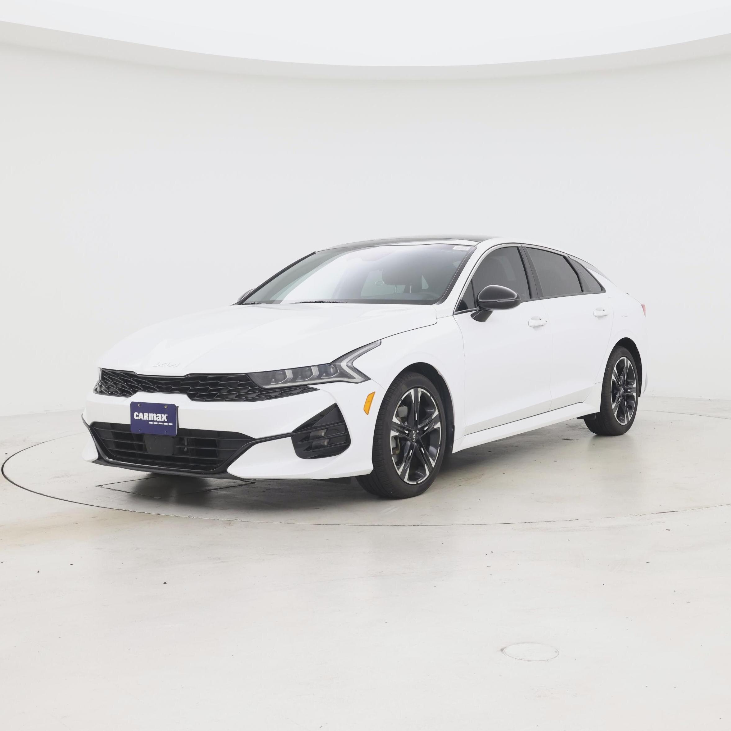Thumbnail: 2023 Kia K5 - 4