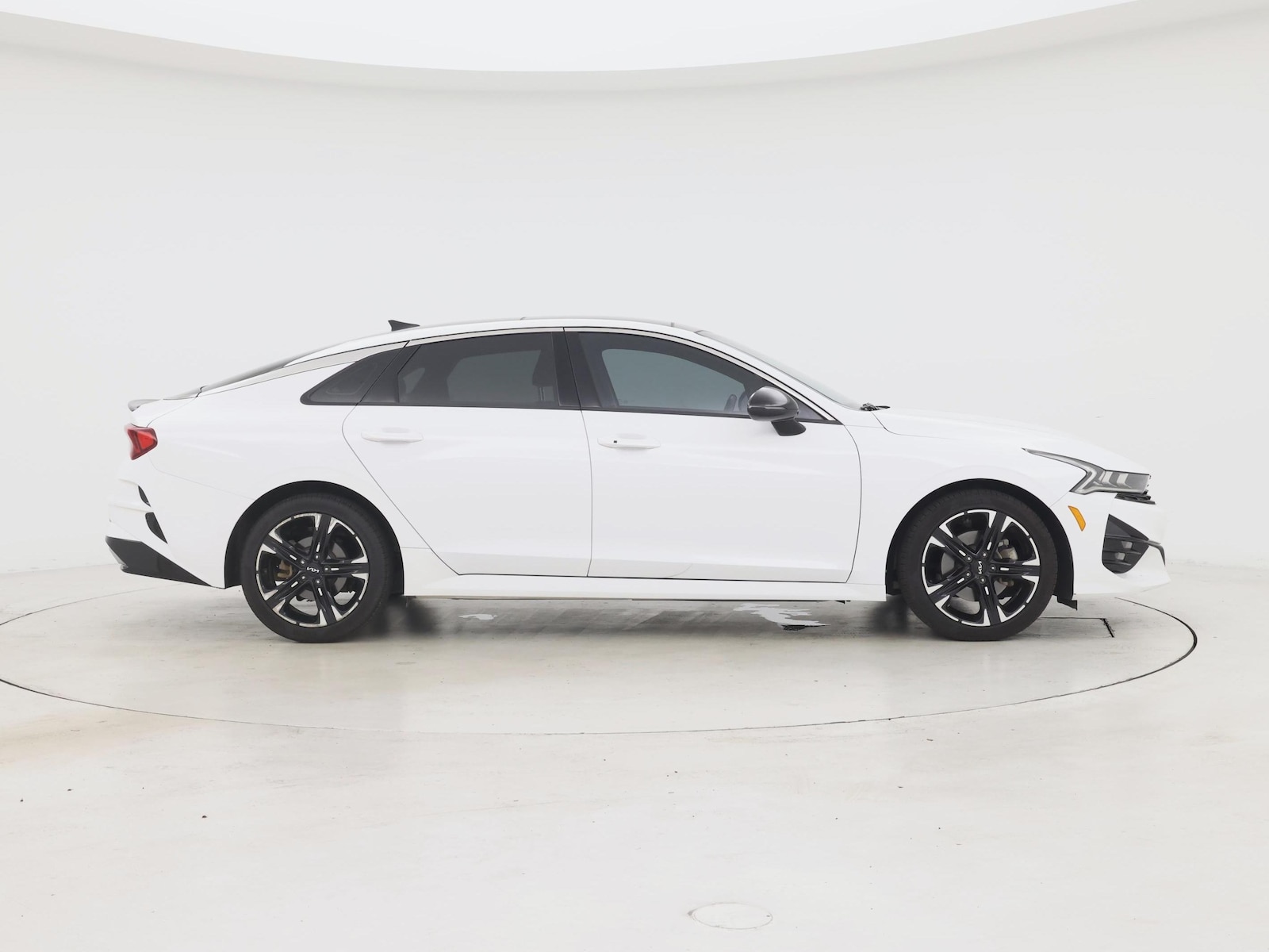 2023 Kia K5 GT-Line - Photo 8
