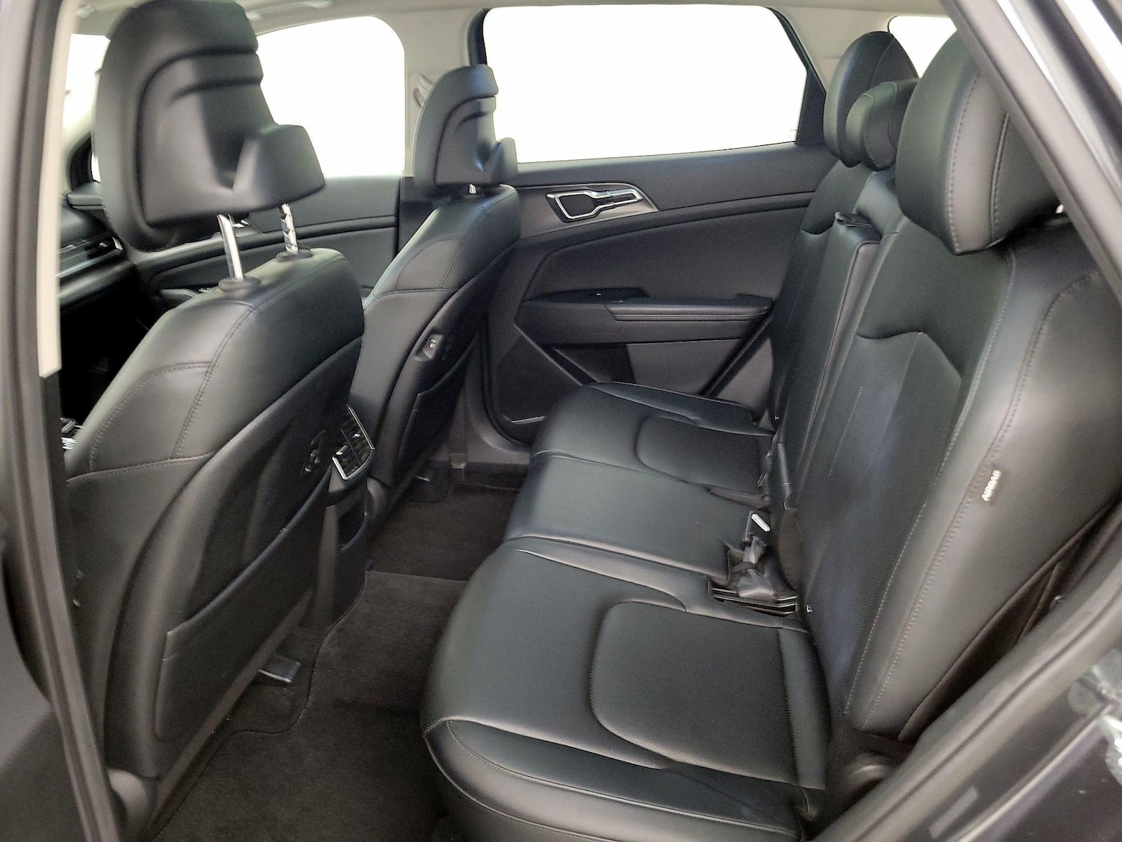 2024 Kia Sportage SX - Photo 22