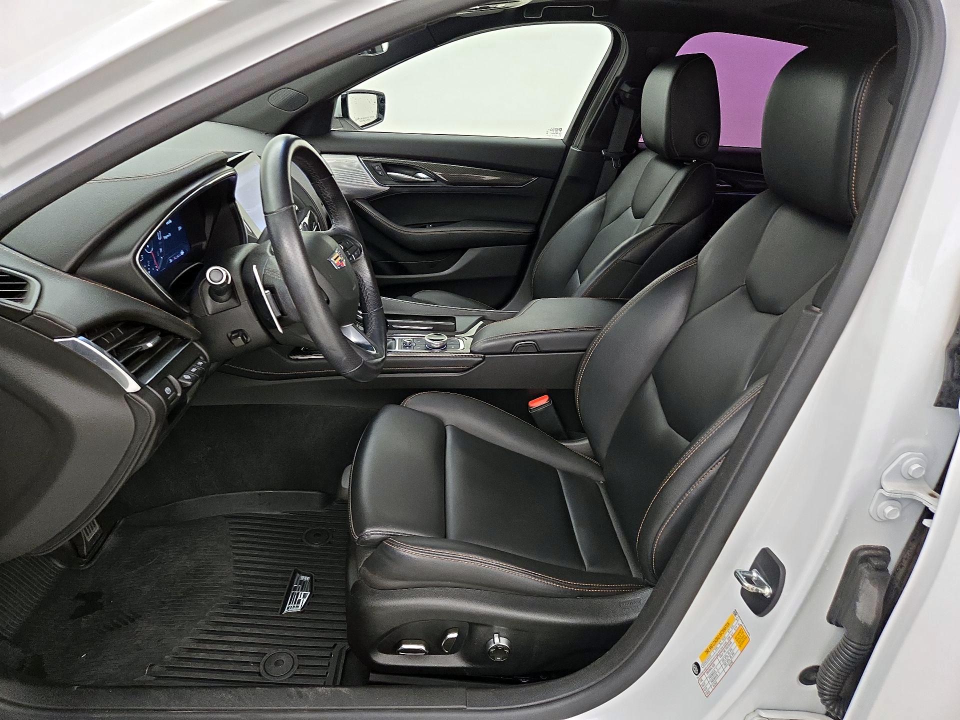 Thumbnail: 2023 Cadillac CT5 - 11