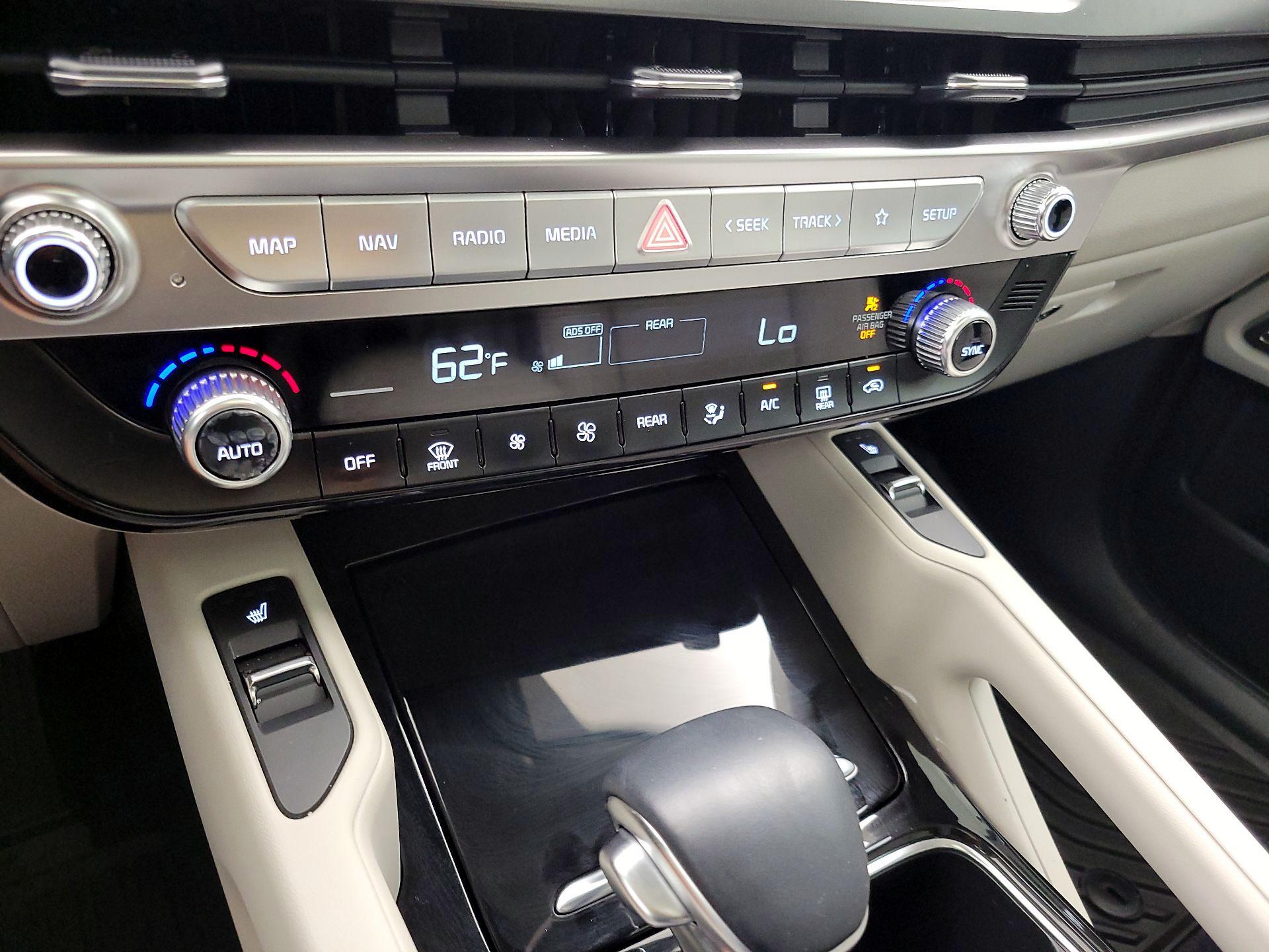 Thumbnail: 2025 Kia Telluride - 17