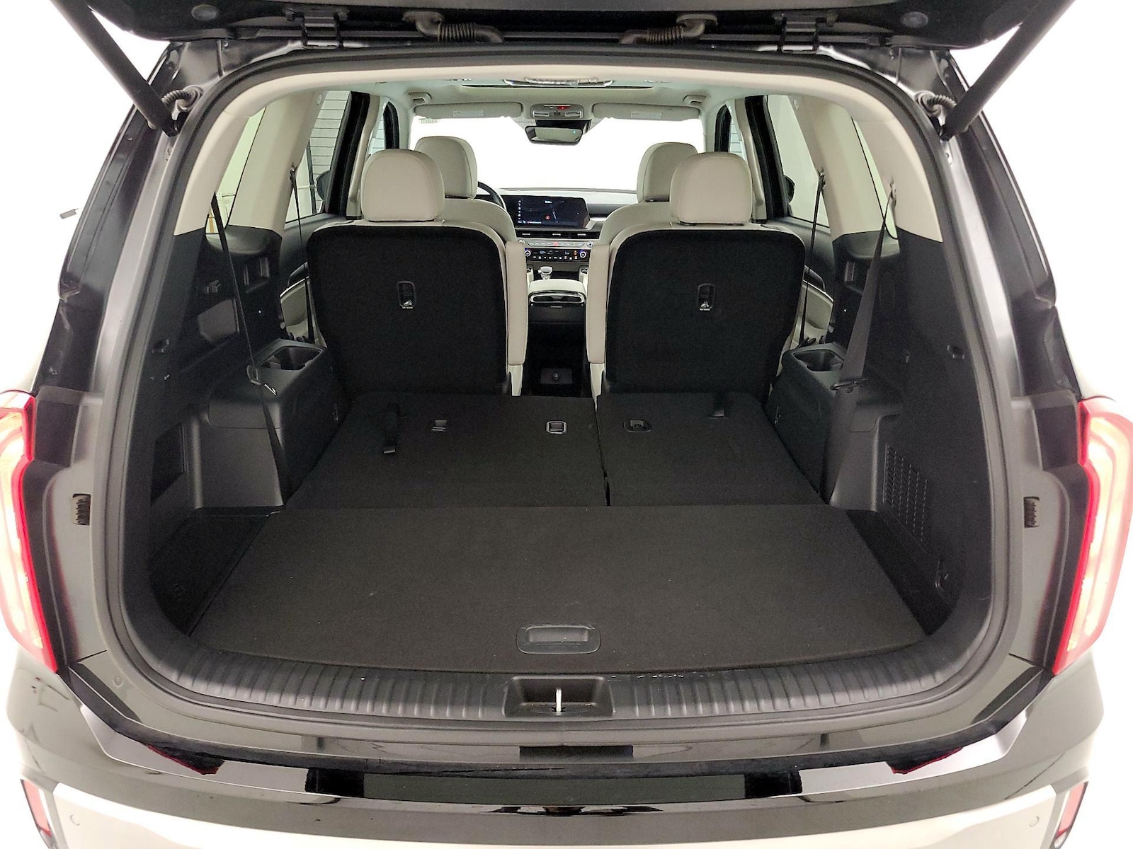 2025 Kia Telluride S - Photo 25