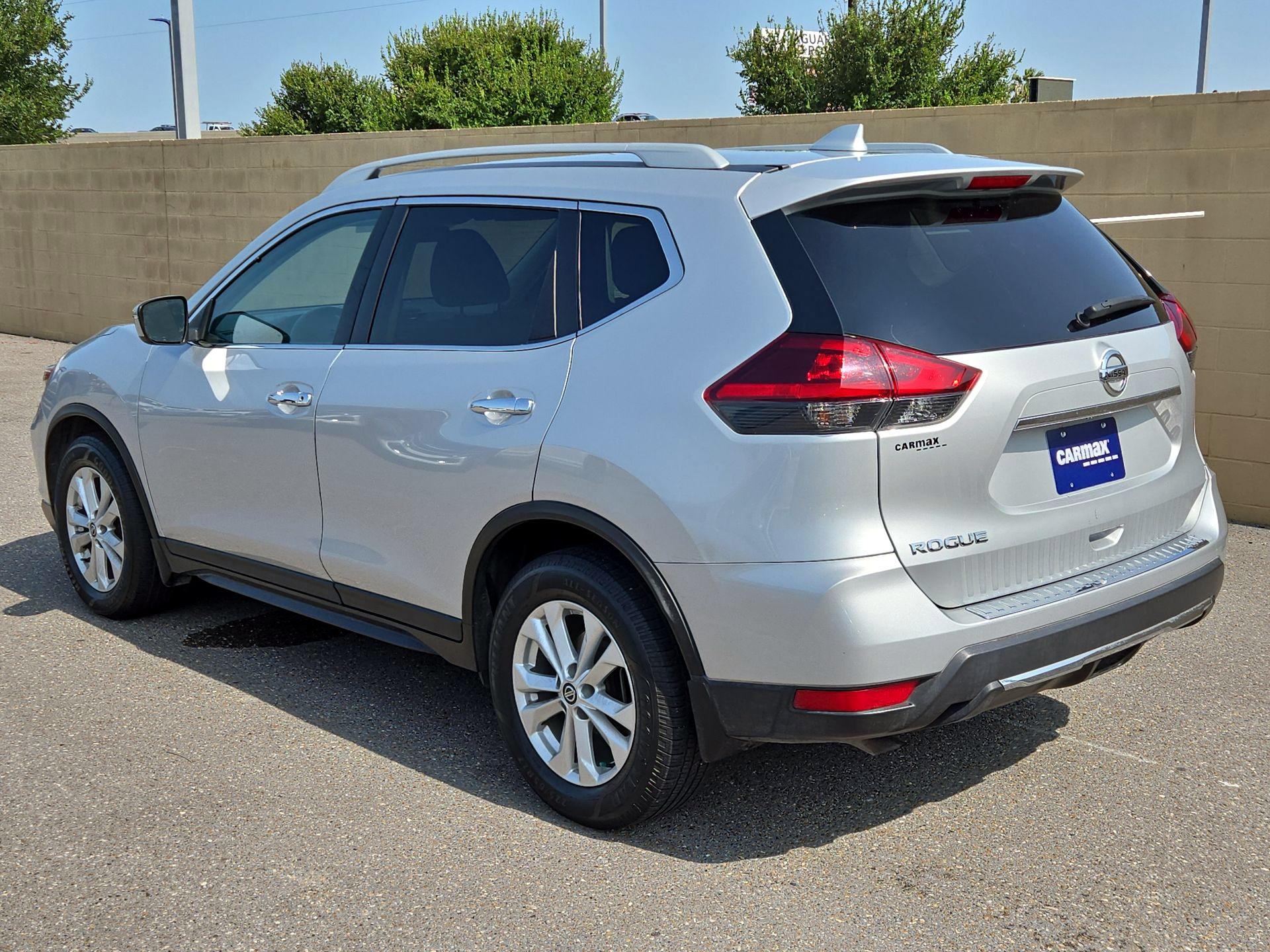 Thumbnail: 2018 Nissan Rogue - 7