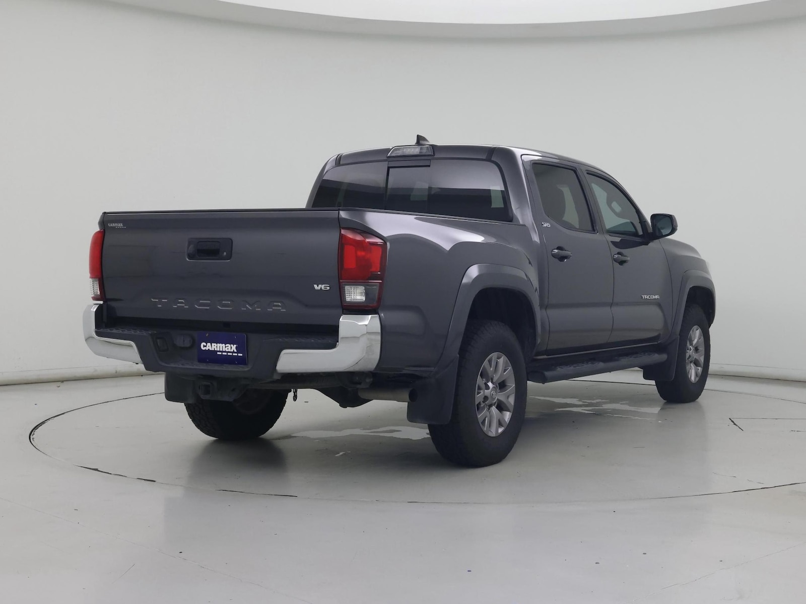 2019 Toyota Tacoma SR5 - Photo 9