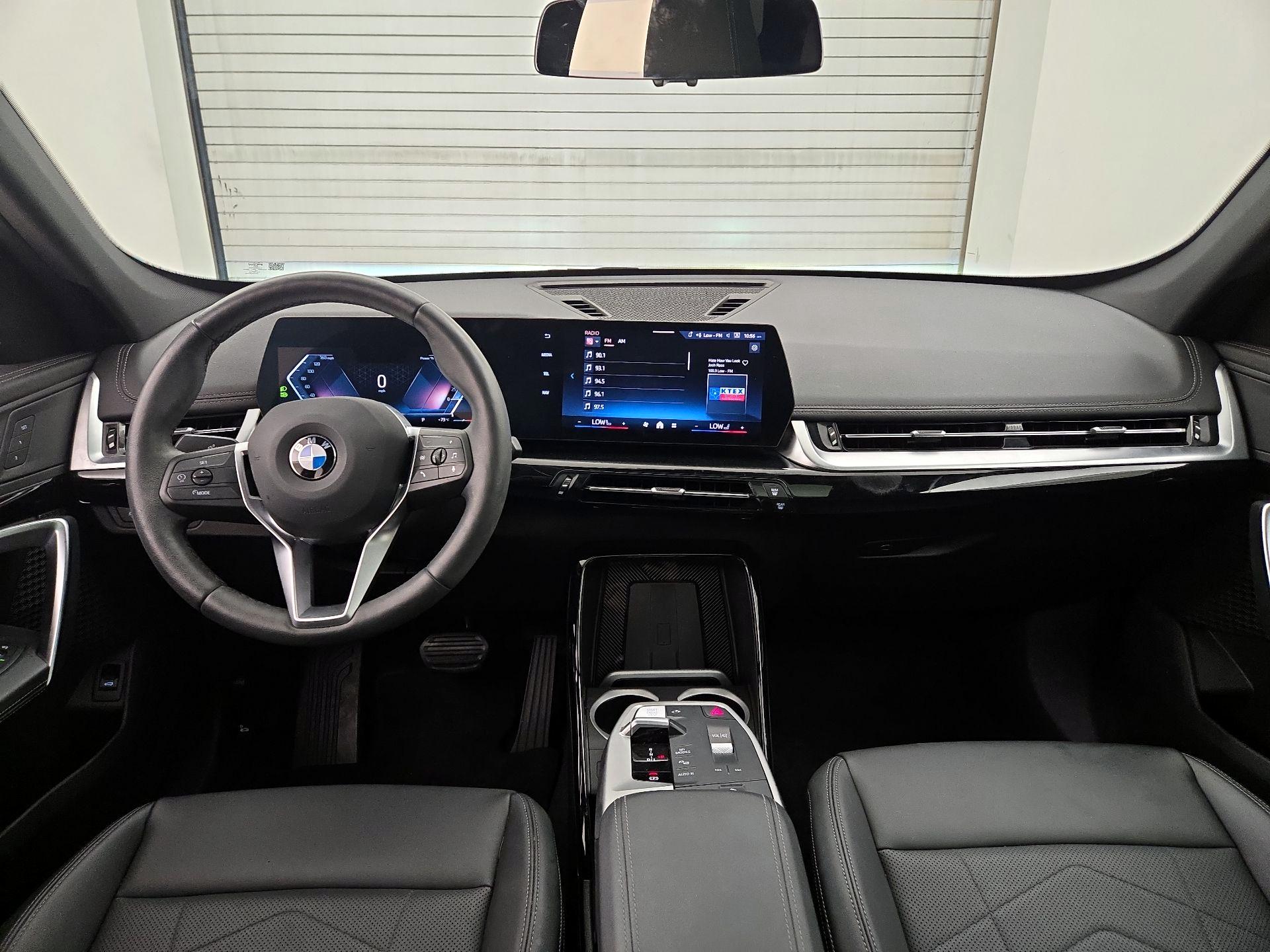 Thumbnail: 2025 BMW X1 - 9