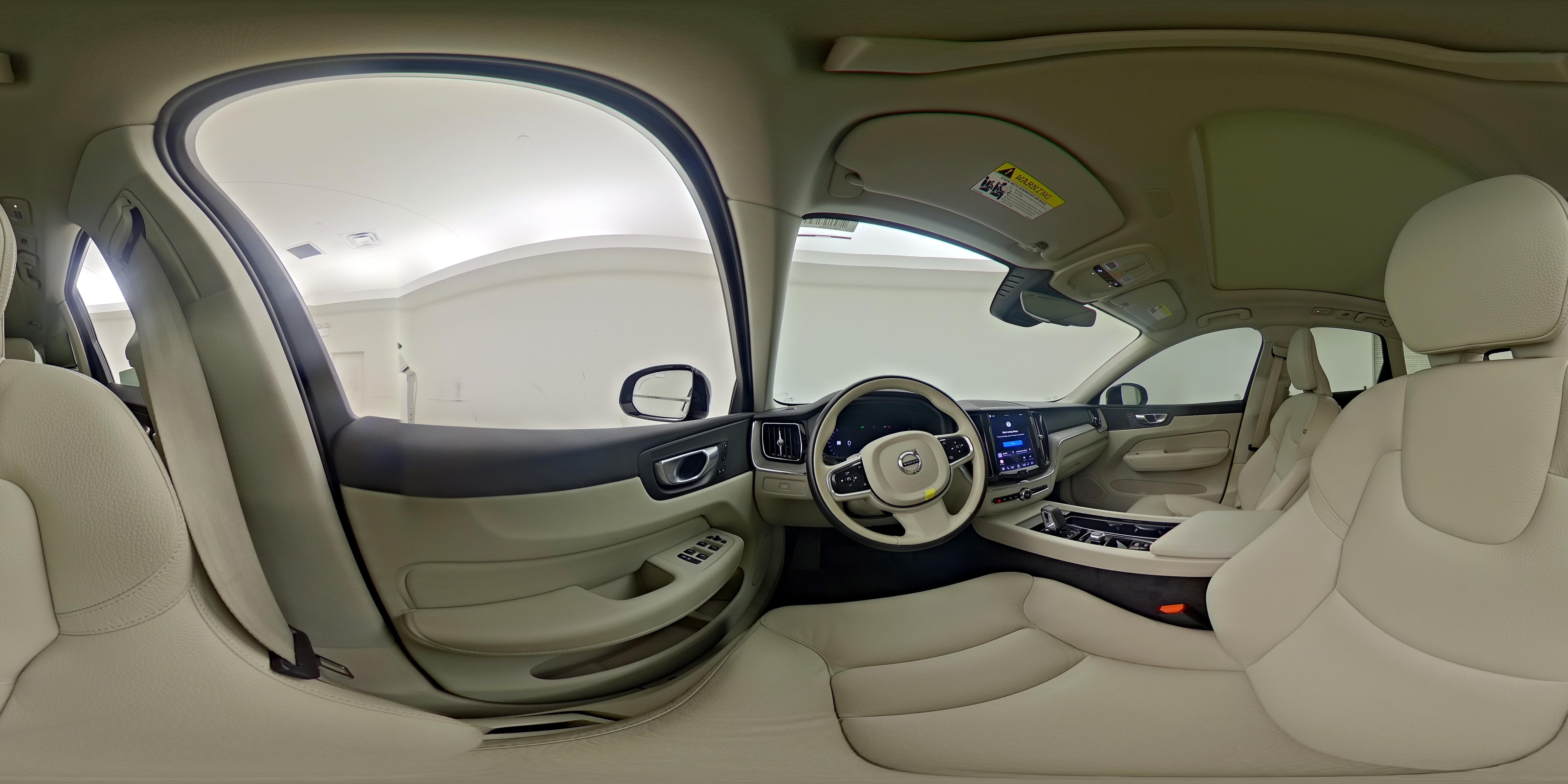 2024 Volvo XC60 Plus - Photo 25