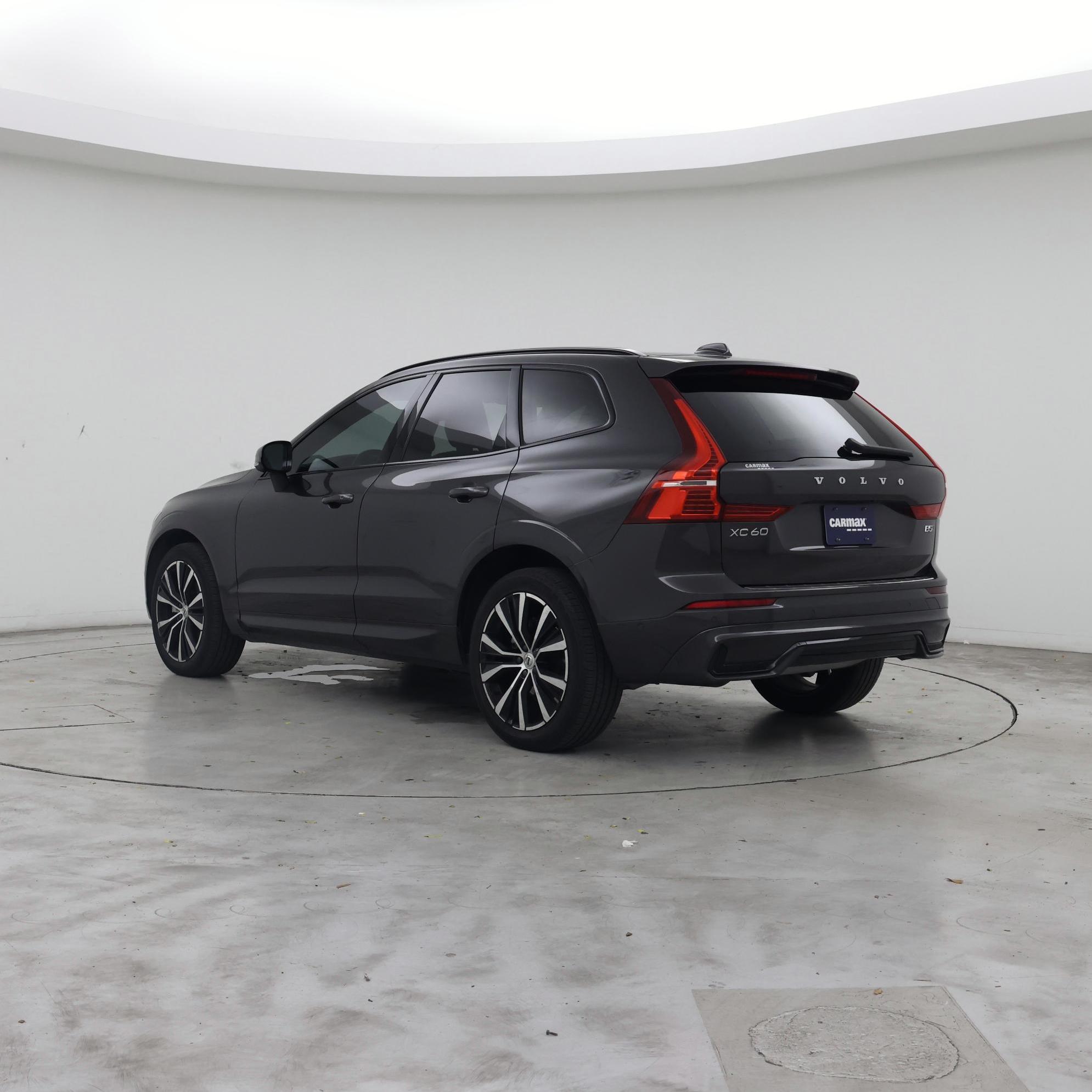 Thumbnail: 2024 Volvo XC60 - 2