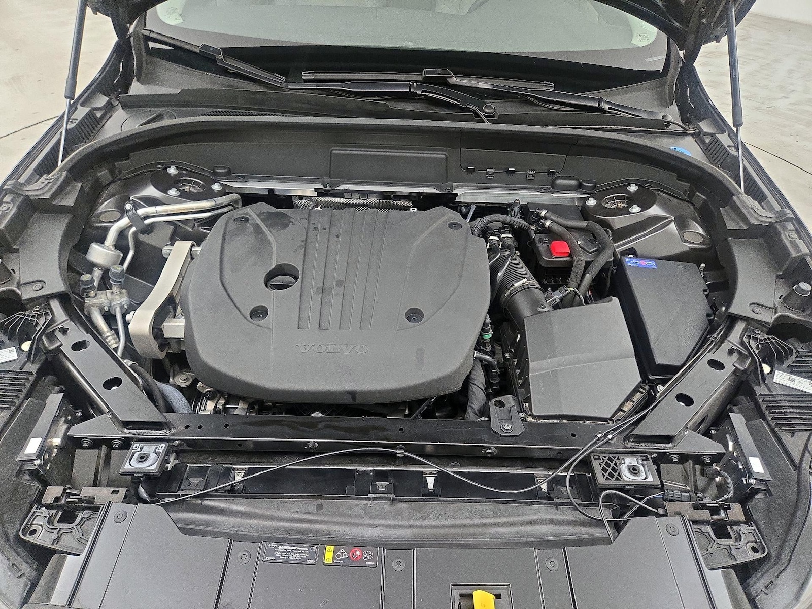 2024 Volvo XC60 Plus - Photo 21