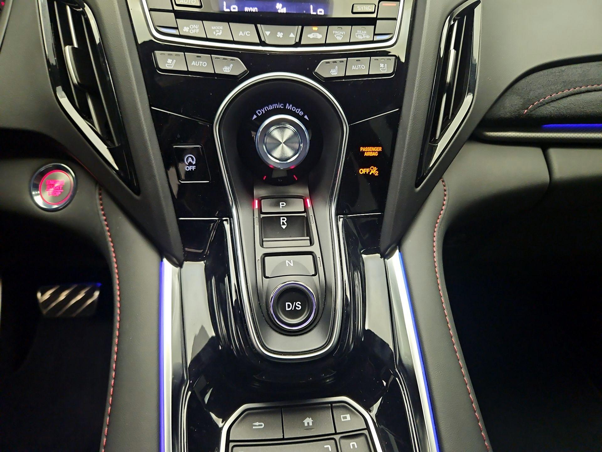 Thumbnail: 2022 Acura RDX - 16