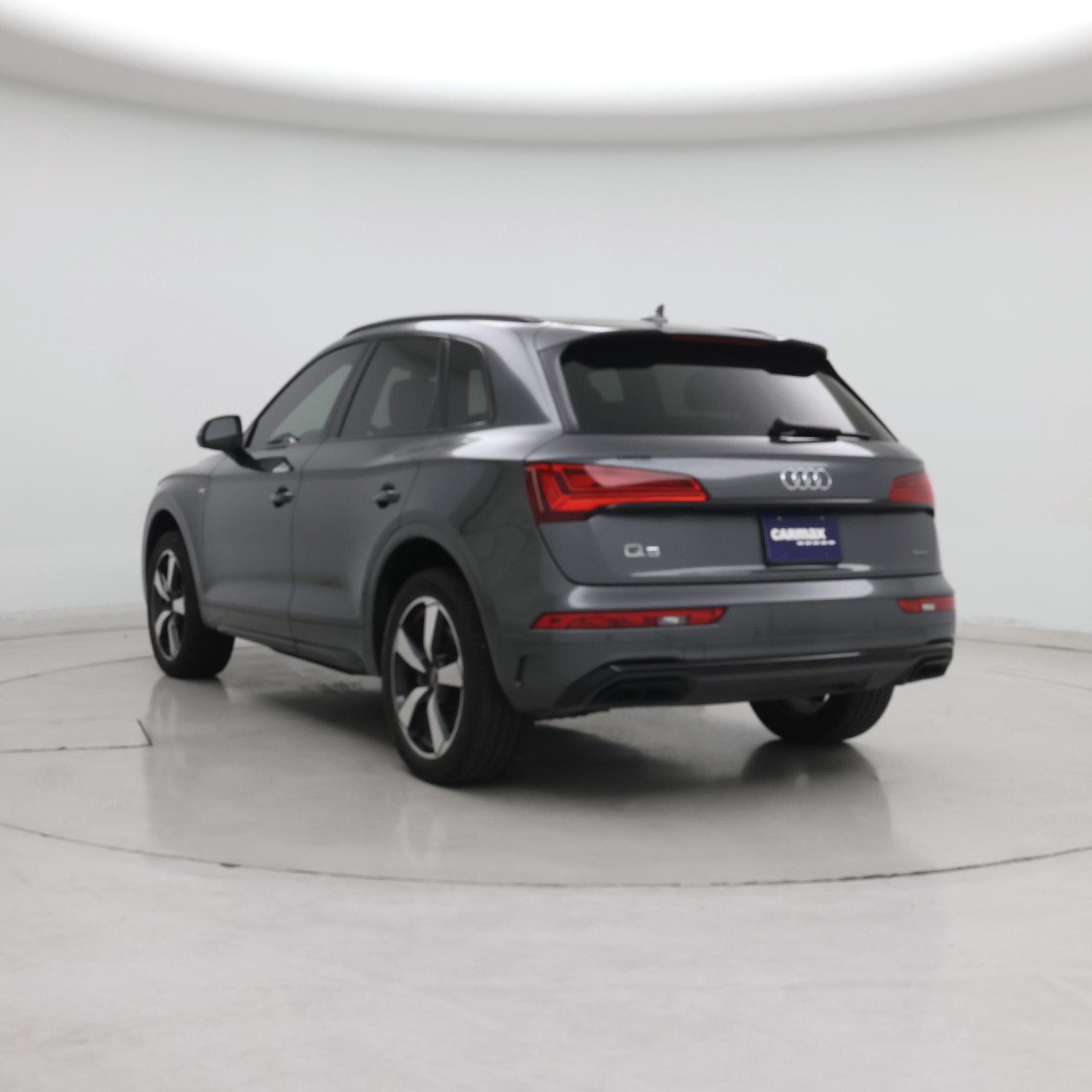 Thumbnail: 2022 Audi Q5 - 2