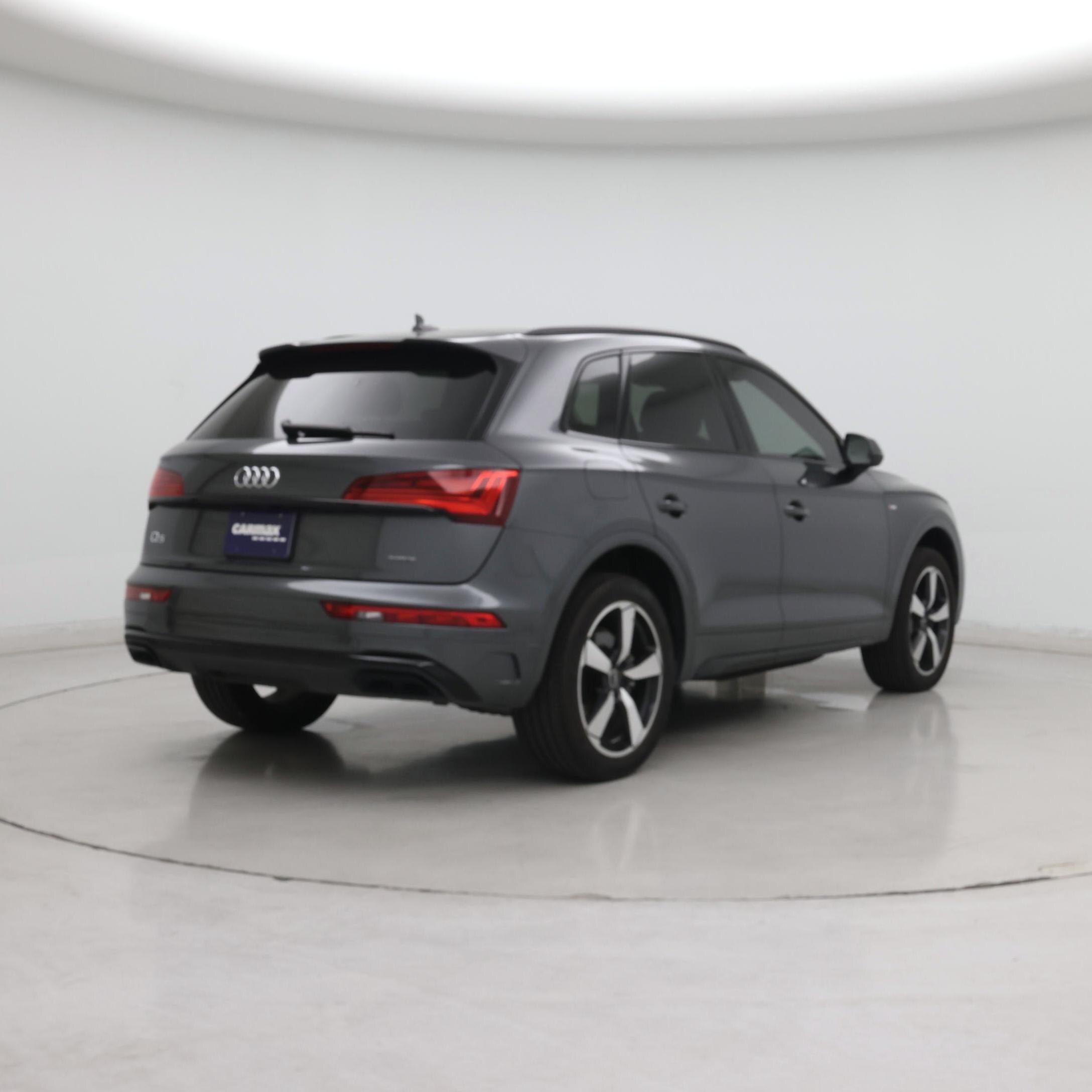 Thumbnail: 2022 Audi Q5 - 8