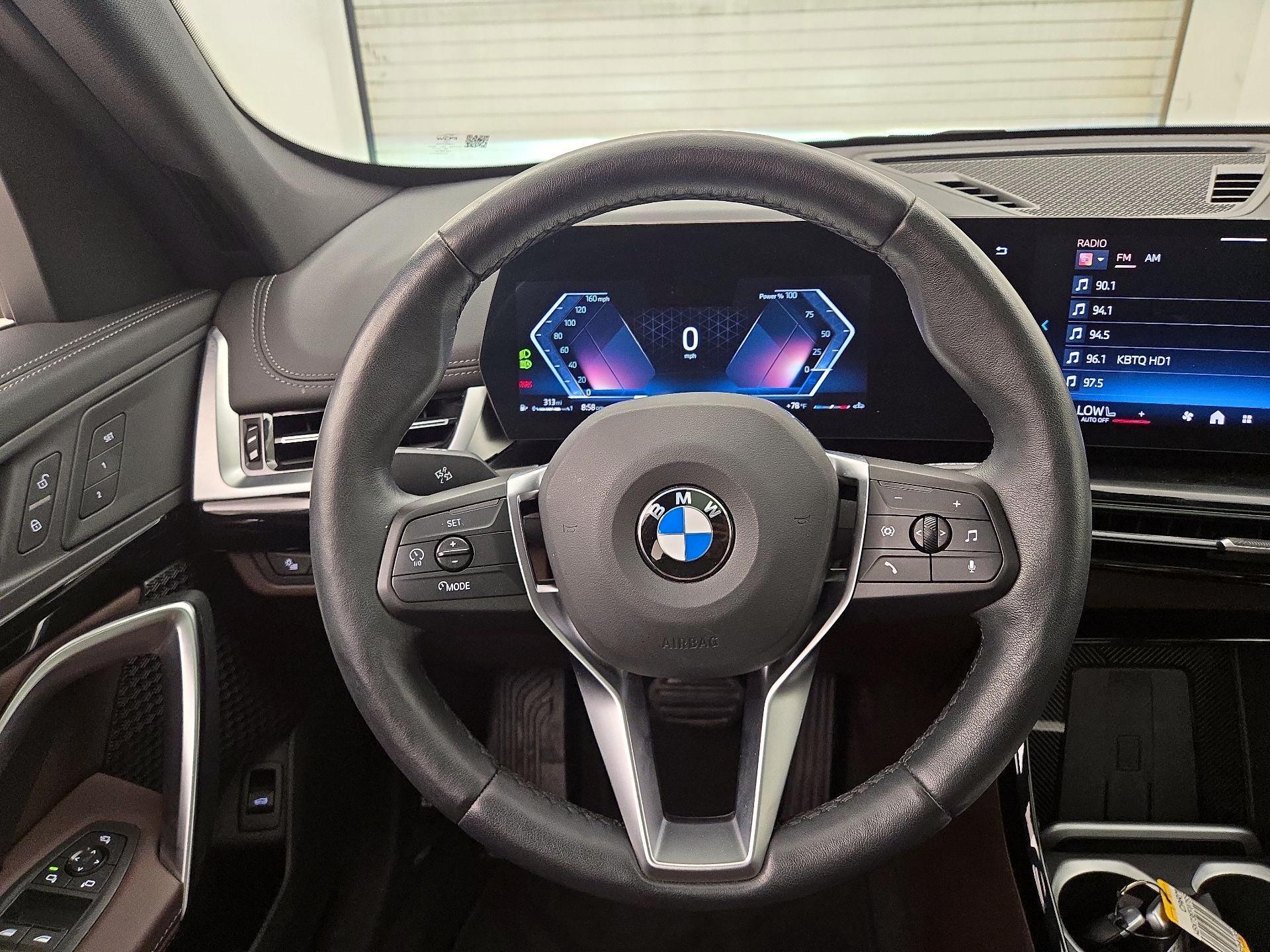 Thumbnail: 2025 BMW X1 - 10