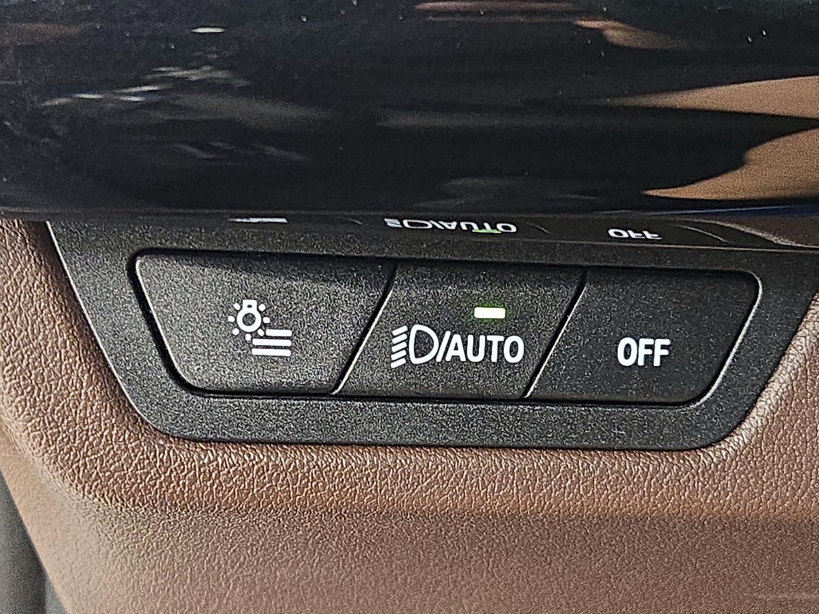 2025 BMW X1 28i - Photo 14