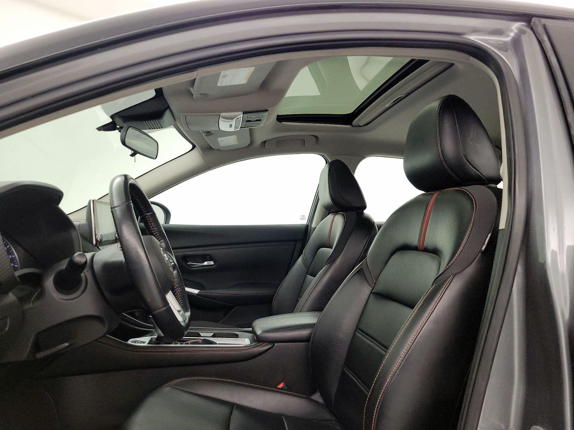 Thumbnail: 2022 Nissan Sentra - 18