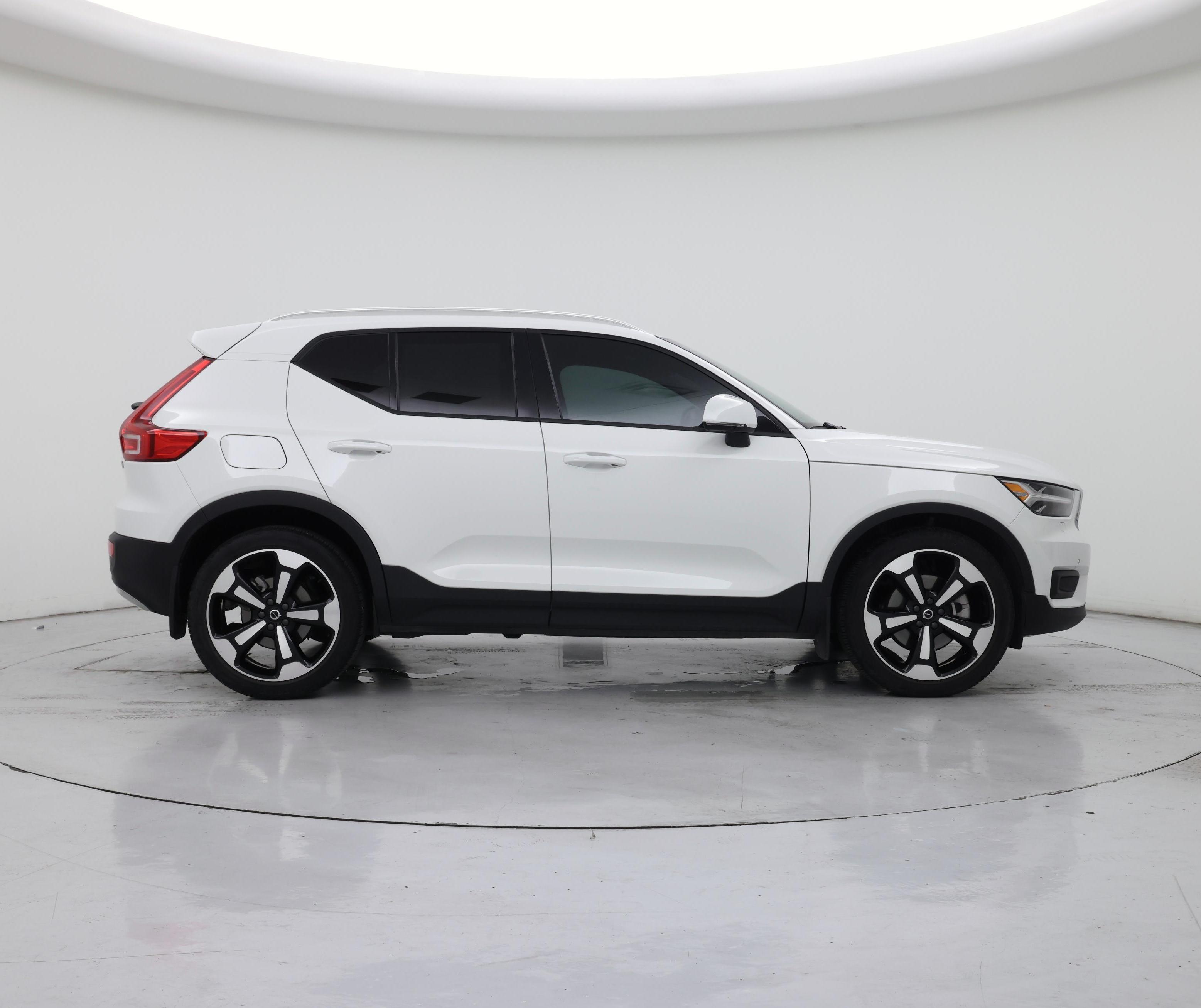 Thumbnail: 2020 Volvo XC40 - 7