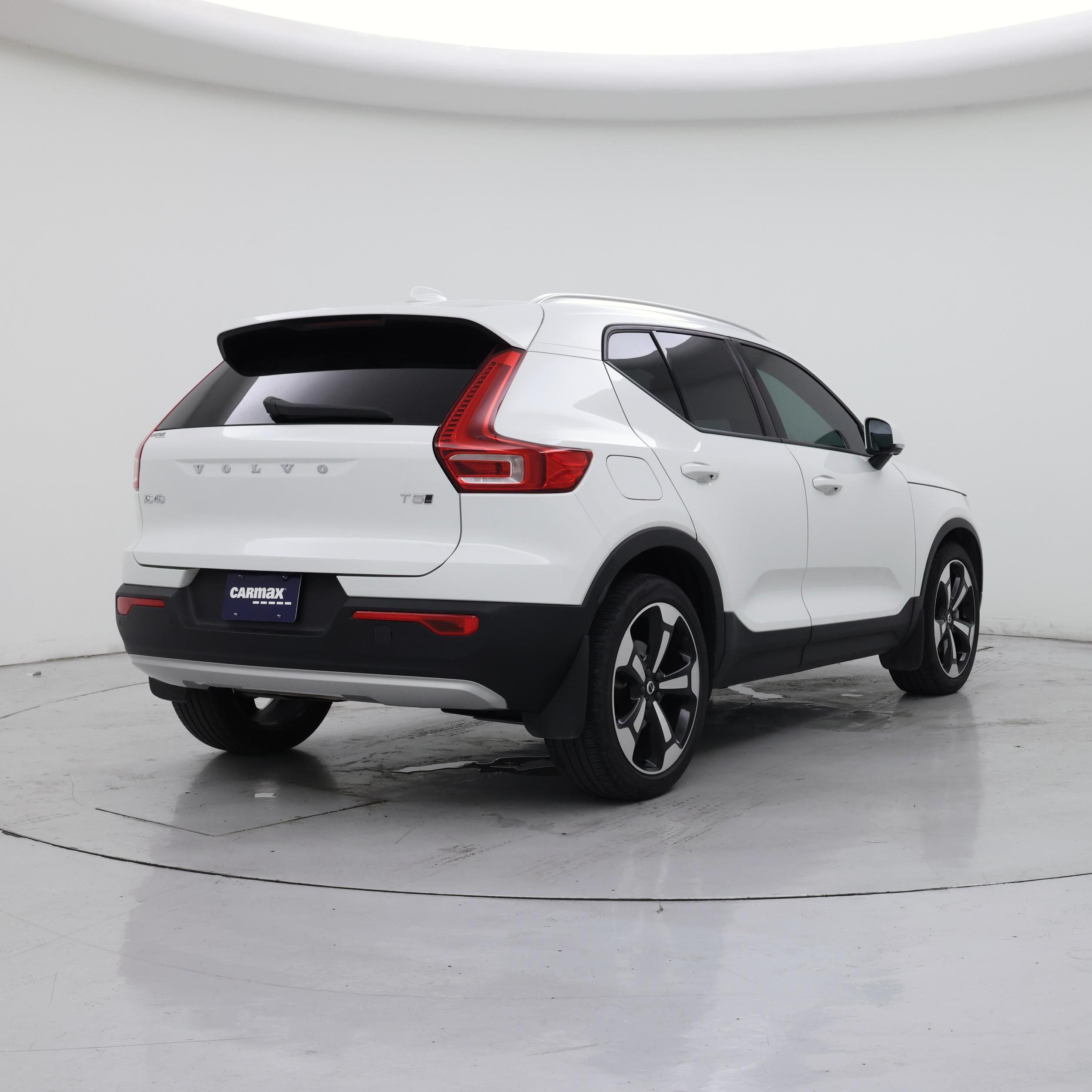 Thumbnail: 2020 Volvo XC40 - 8