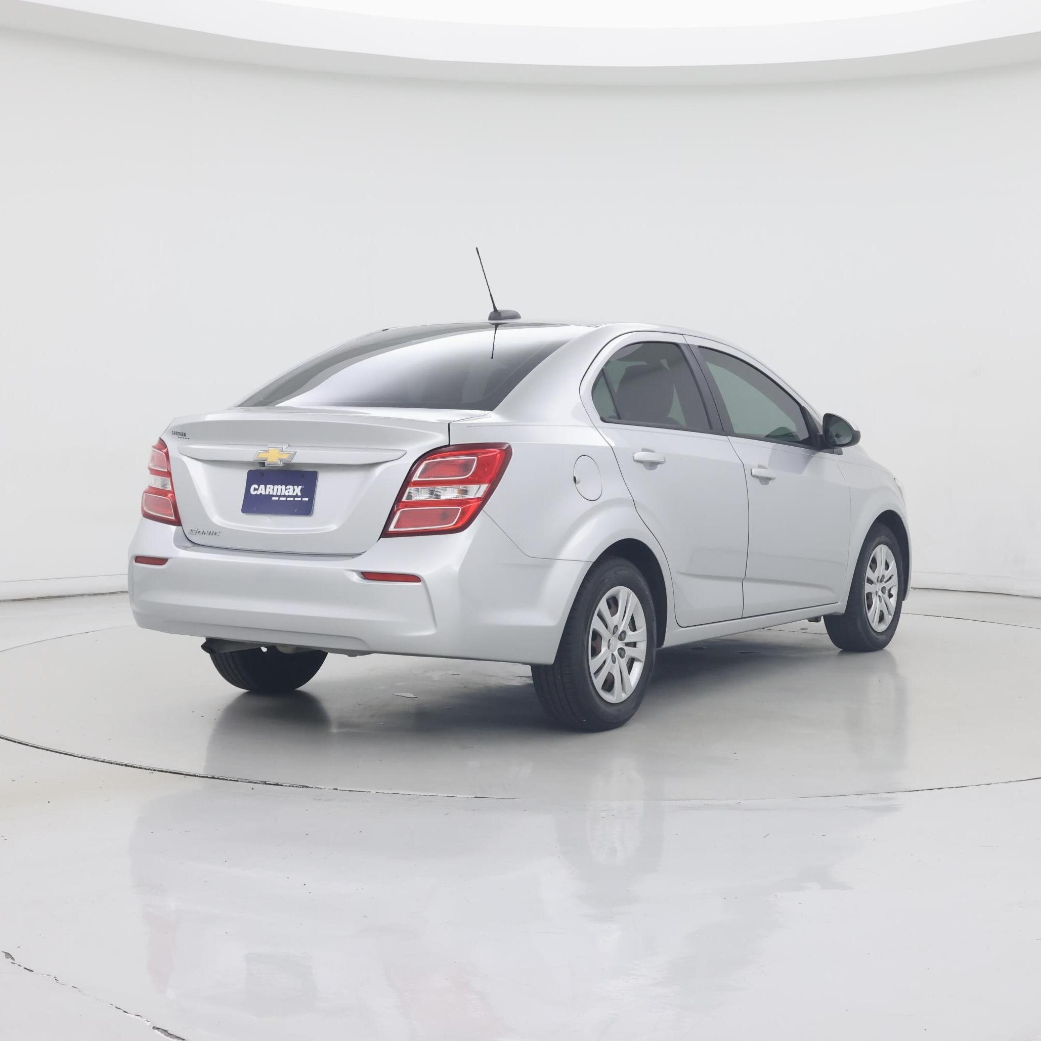 Thumbnail: 2020 Chevrolet Sonic - 8