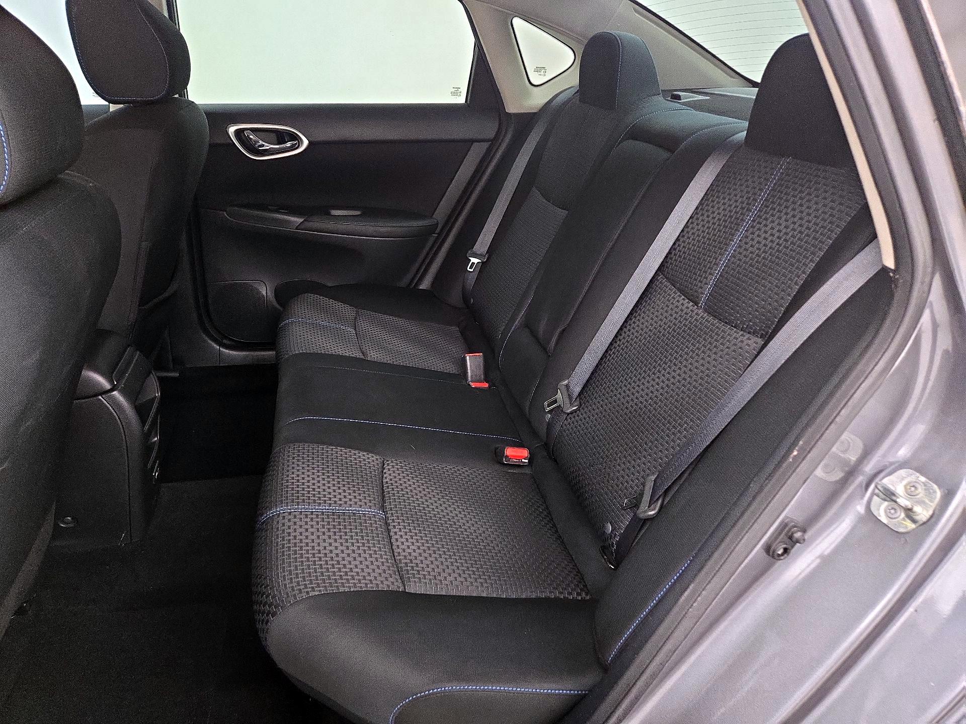 Thumbnail: 2019 Nissan Sentra - 19
