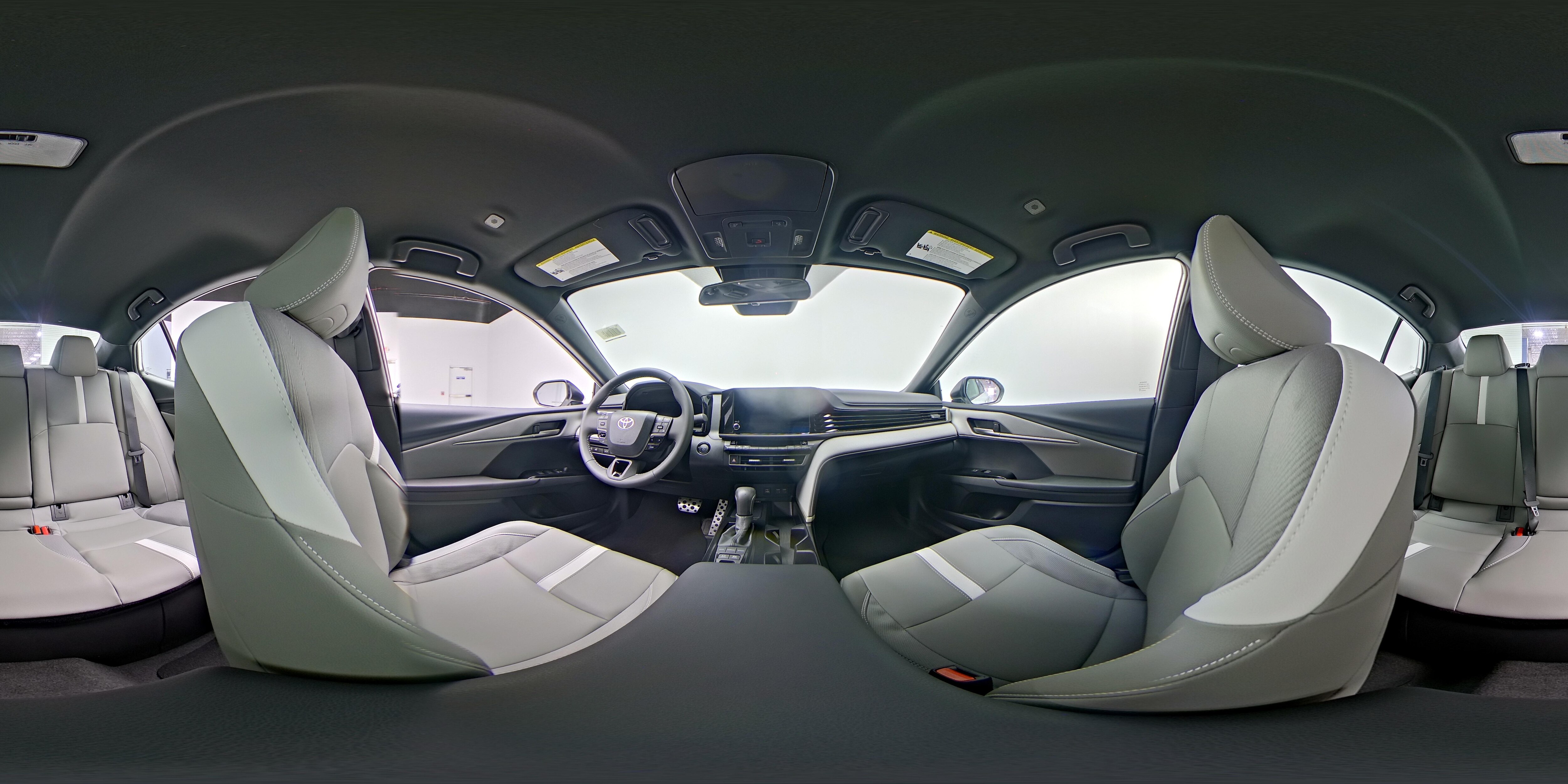 2026 Toyota Camry SE - Photo 24