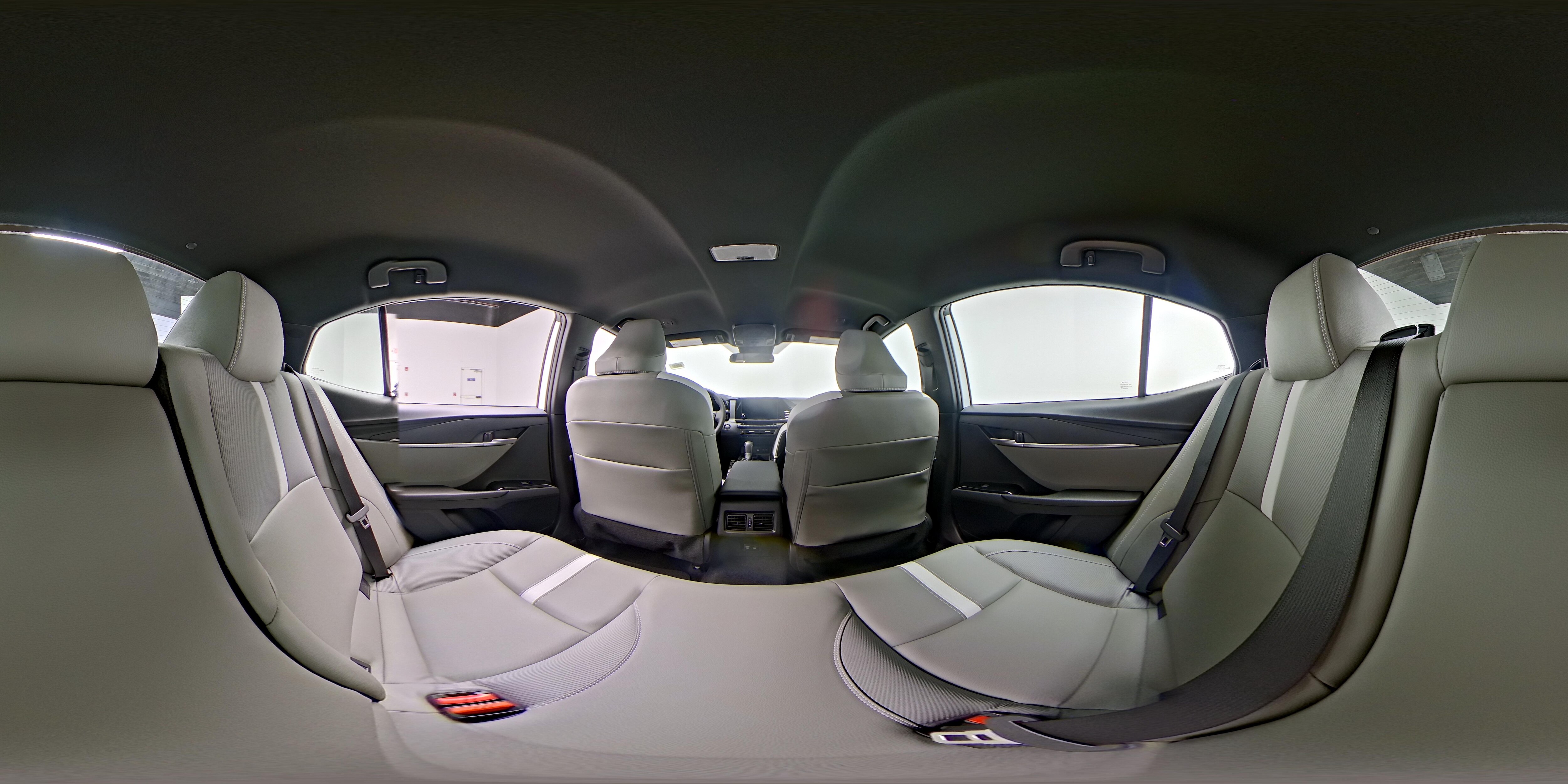2026 Toyota Camry SE - Photo 25