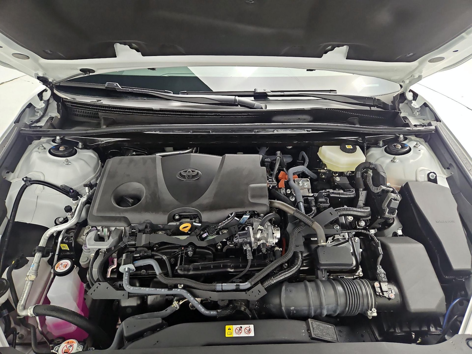 2026 Toyota Camry SE - Photo 22