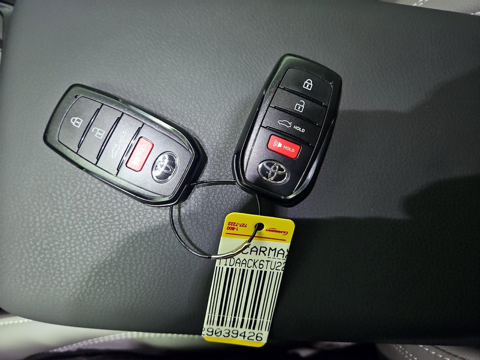 2026 Toyota Camry SE - Photo 23