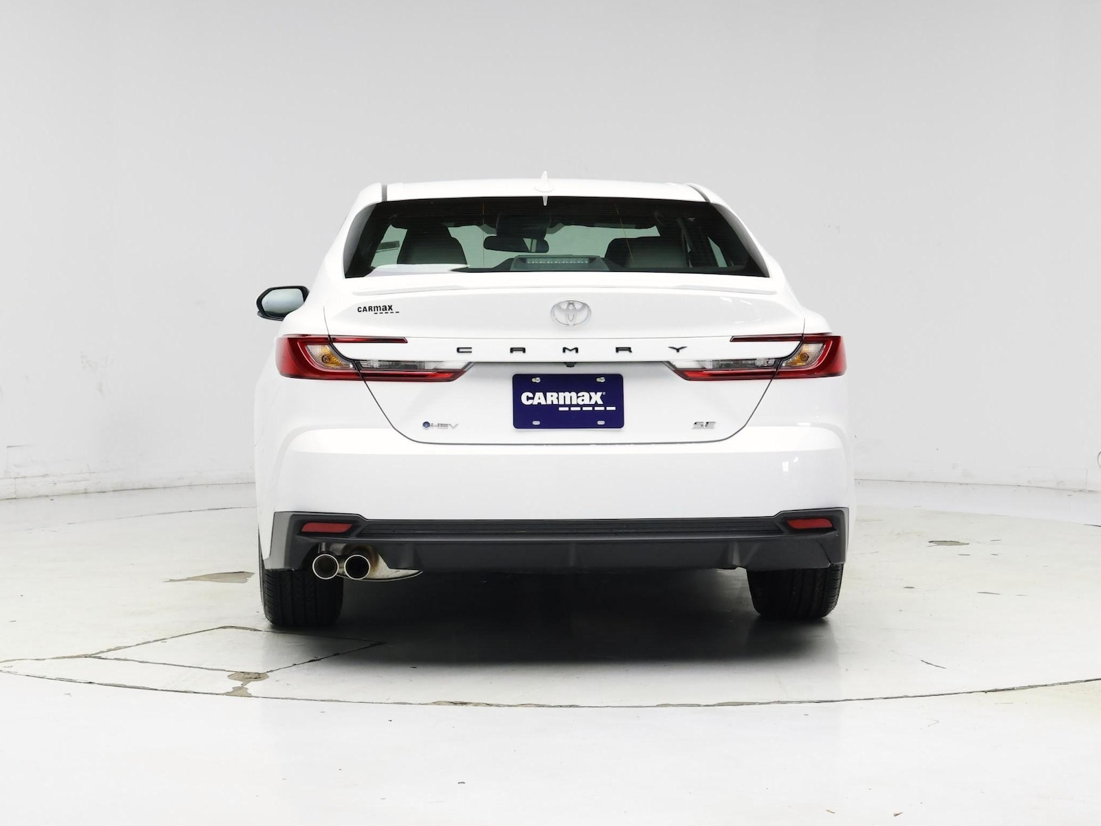 2026 Toyota Camry SE - Photo 7