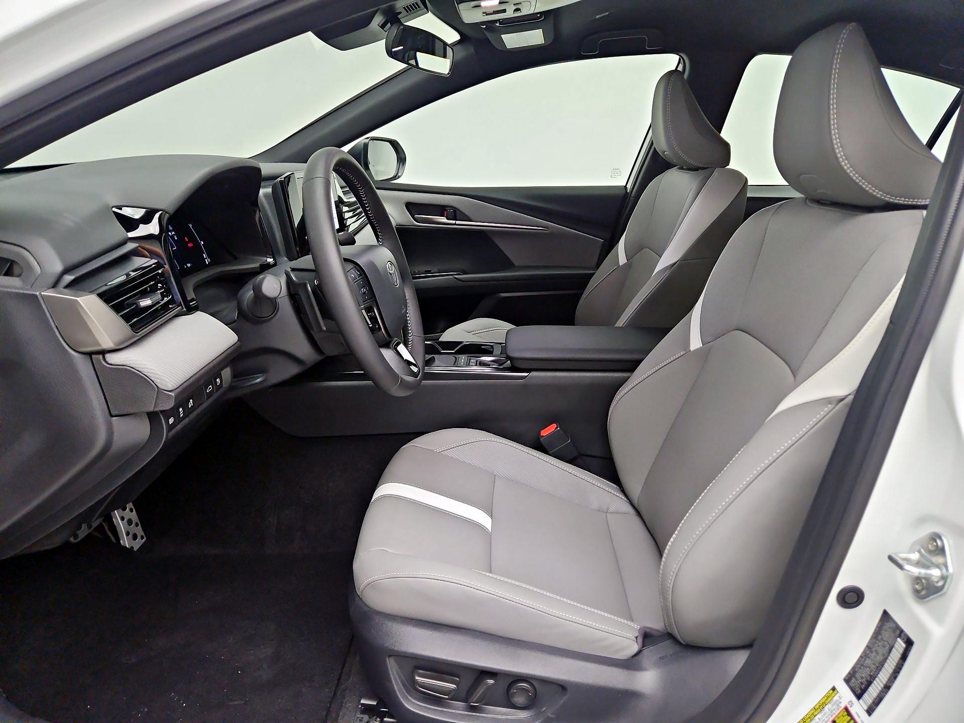Thumbnail: 2026 Toyota Camry - 11